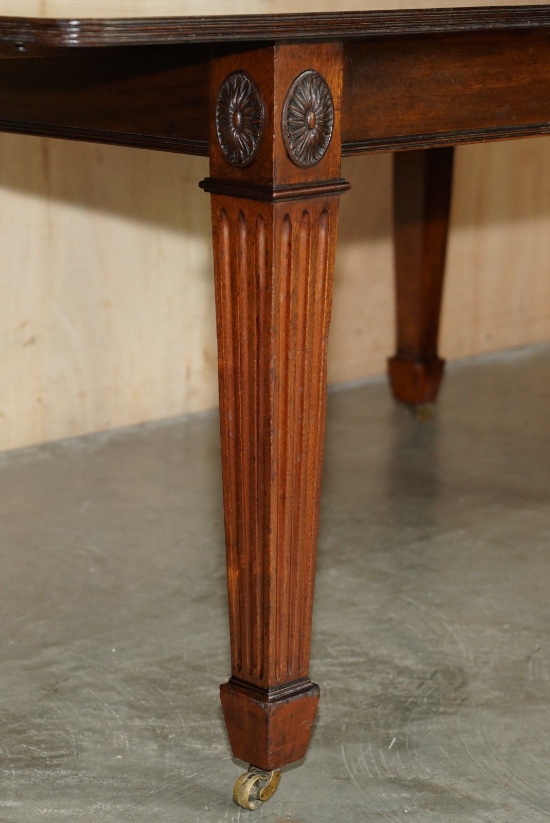 Antique English Victorian Mahogany James Jas Shoolbred Extending Dining Table photo vinterior