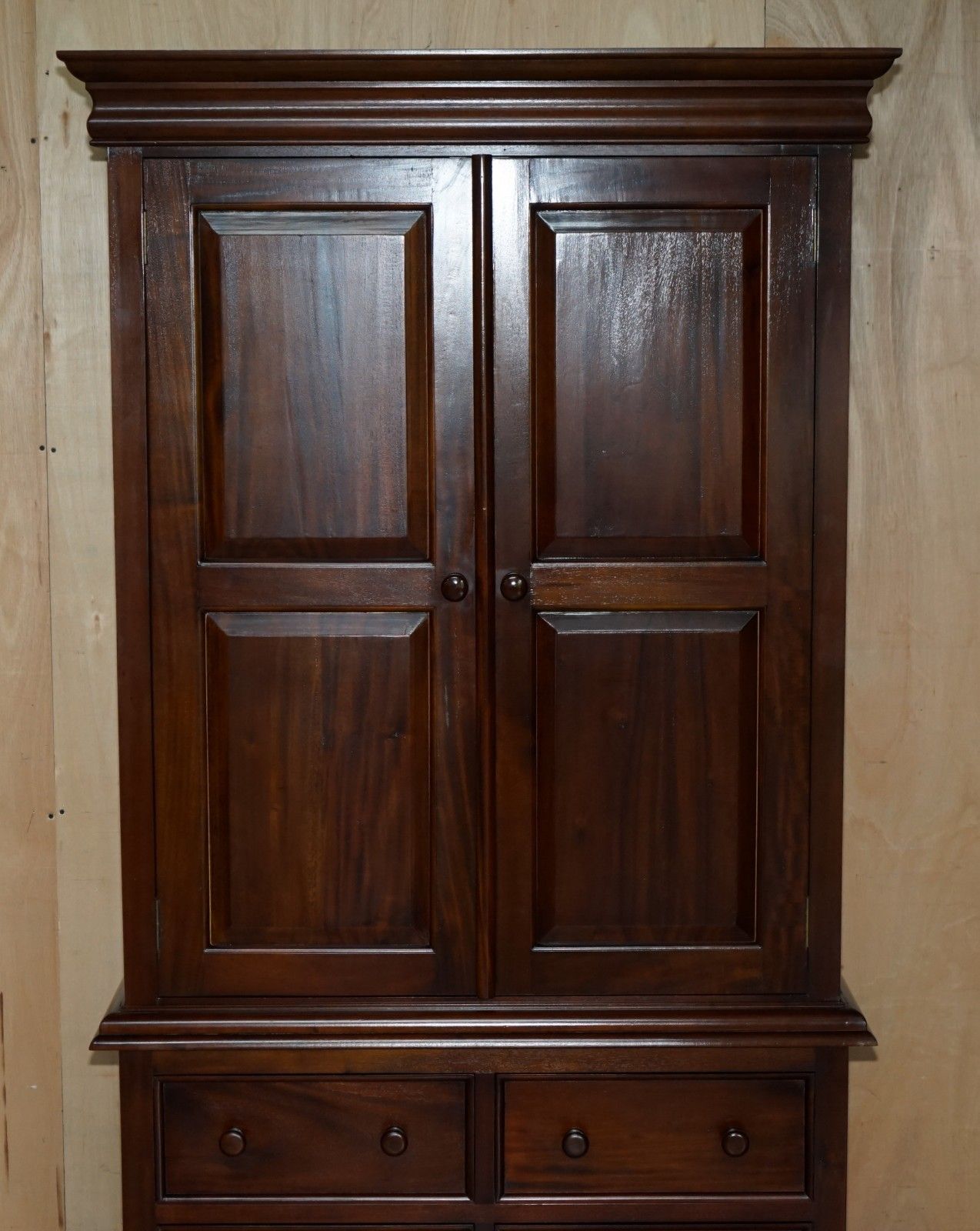 Solid Hardwood Two Door Double Wardrobe With Four Drawer Folded Clothes Base photo vinterior