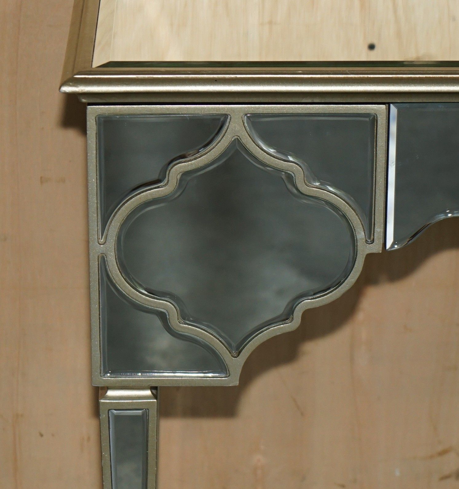 Venetian Glass Mirrored Dressing Table Base With Three Large Drawers Console photo Furniture