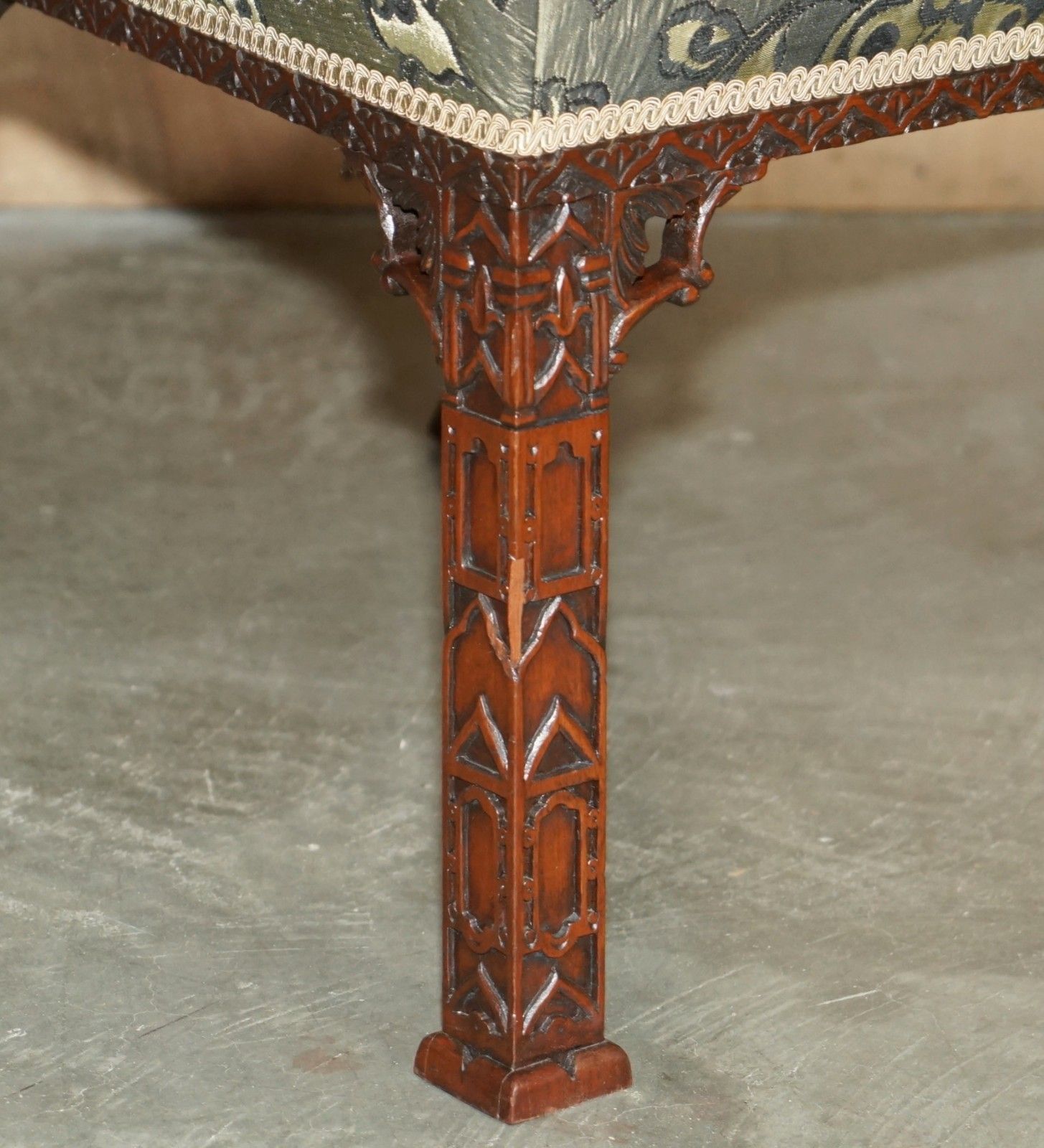 Furniture Six Original No 10 Downing Street Prime Minster Thomas Chippendale Dining Chairs photo