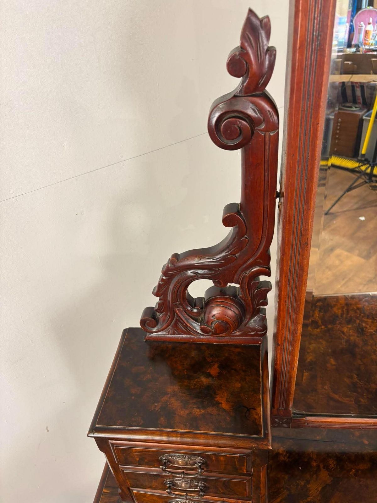 Victorian Burr Walnut Duchess Dressing Table photo vintage