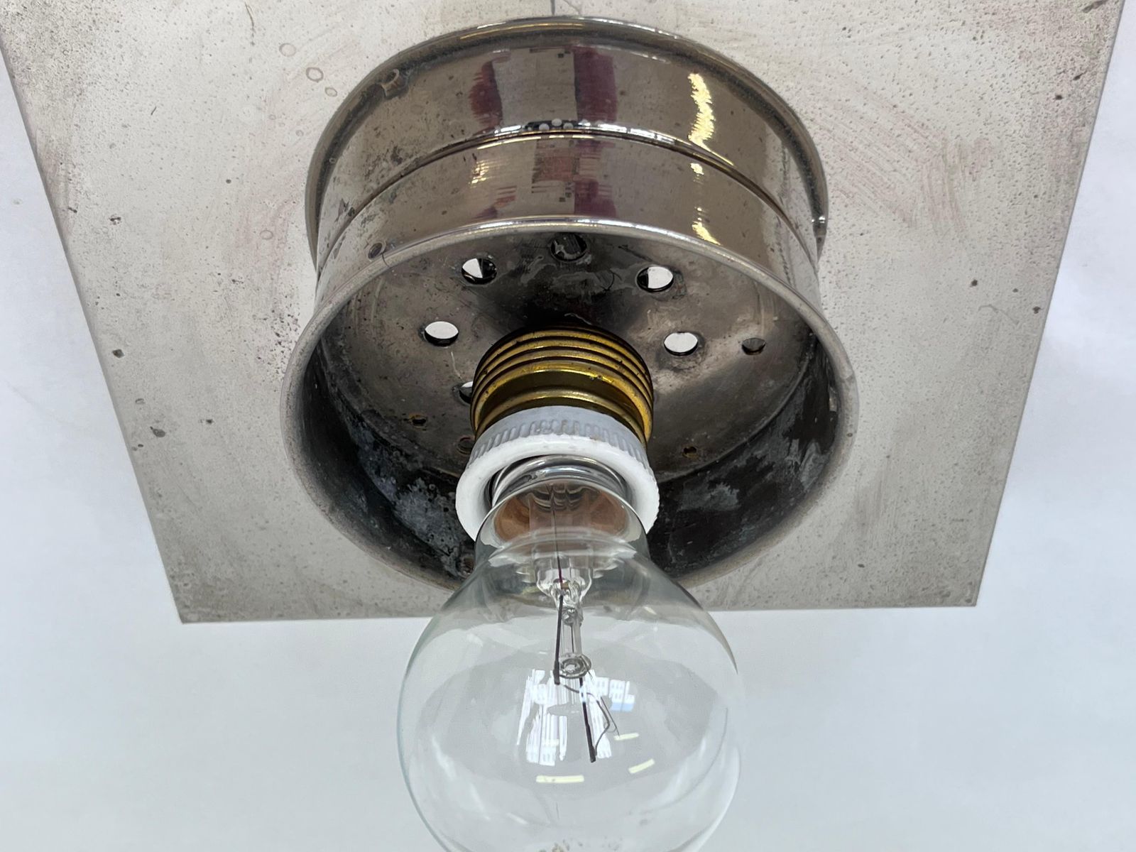 Design chromen en glazen Bauhaus plafondlamp / plafonnière, jaren 1930 photo vintage
