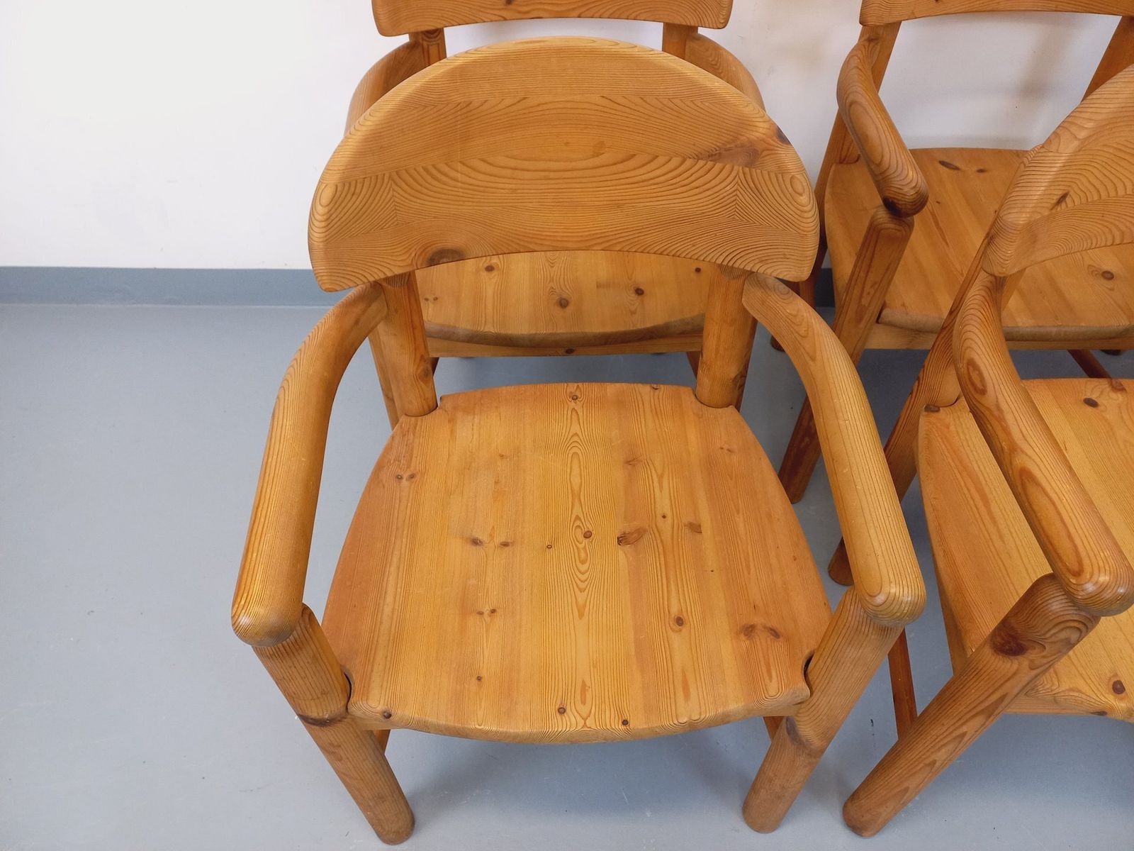 photo buy 6 Rainer Daumiller Grenen Stoelen Met Armleuningen