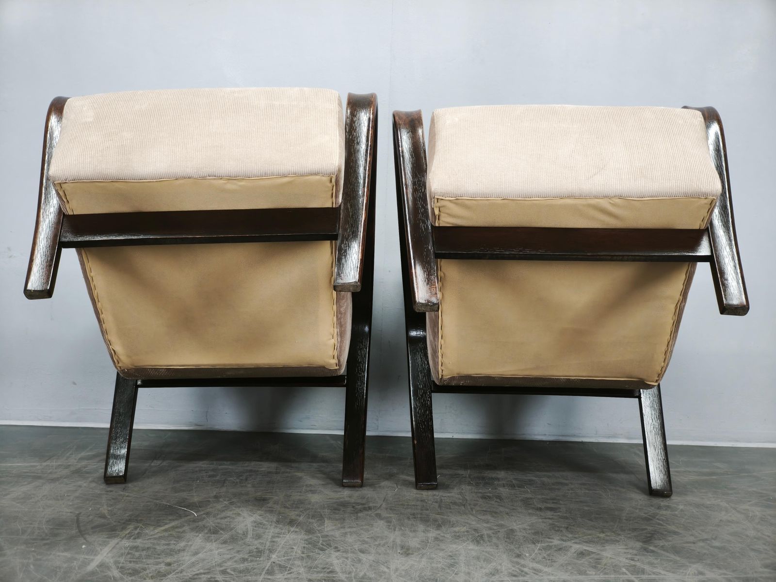 Paire de fauteuils Kropáček & Kozelka pour Interiér Praha, années 1940 photo for sale