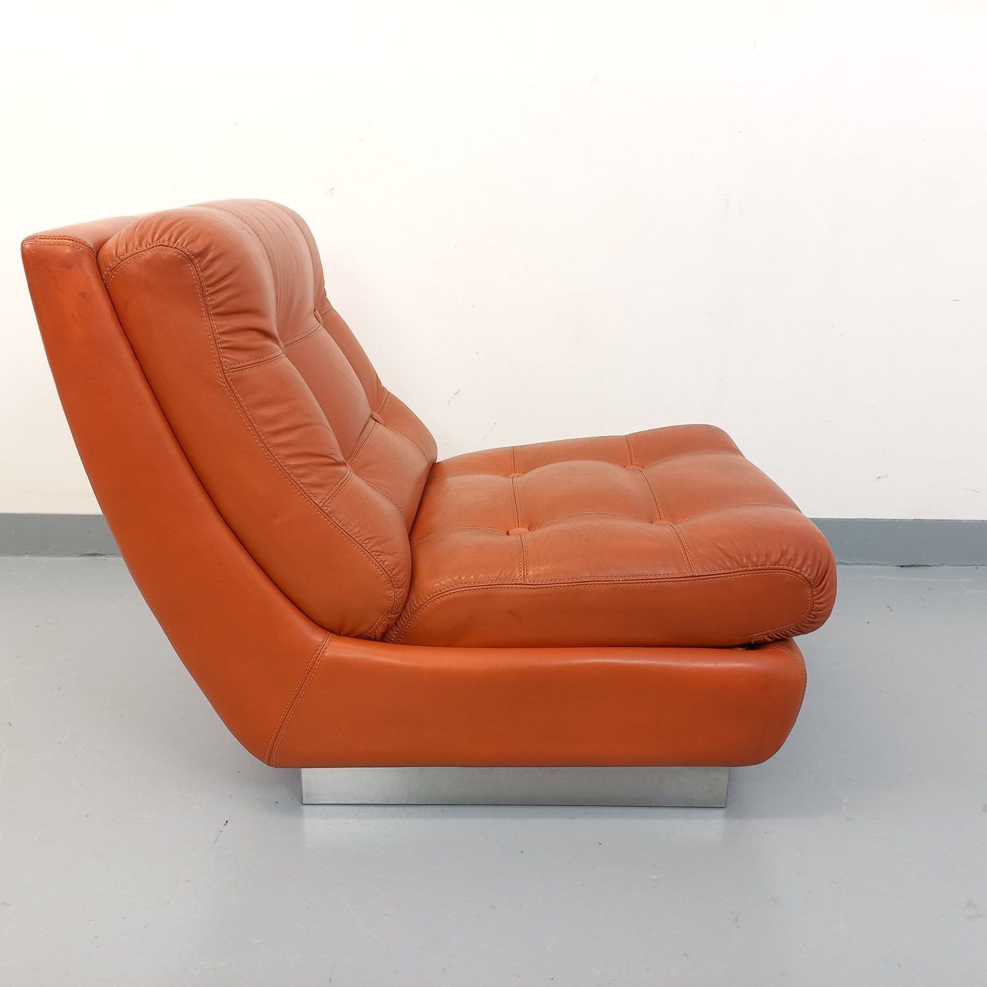 Roche Bobois stijl chaise longue in verchroomd metaal en leer photo Meubels
