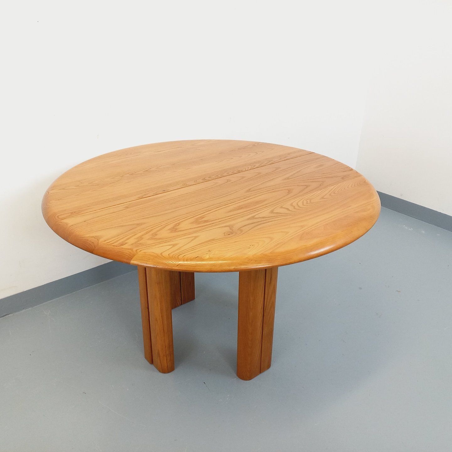 Seltz Round Table In Solid Blond Elm With Extensions photo furniture