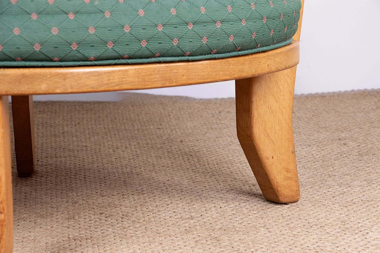 Grand fauteuil français en chêne massif par Guillerme et Chambron pour Votre Maison, 1960. photo buy