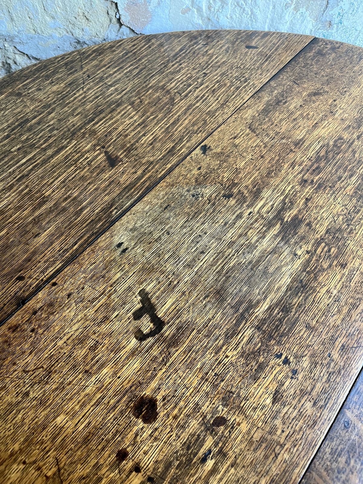 Furniture Georgian Oak And Yew Circular Tilt Top Wine Table photo