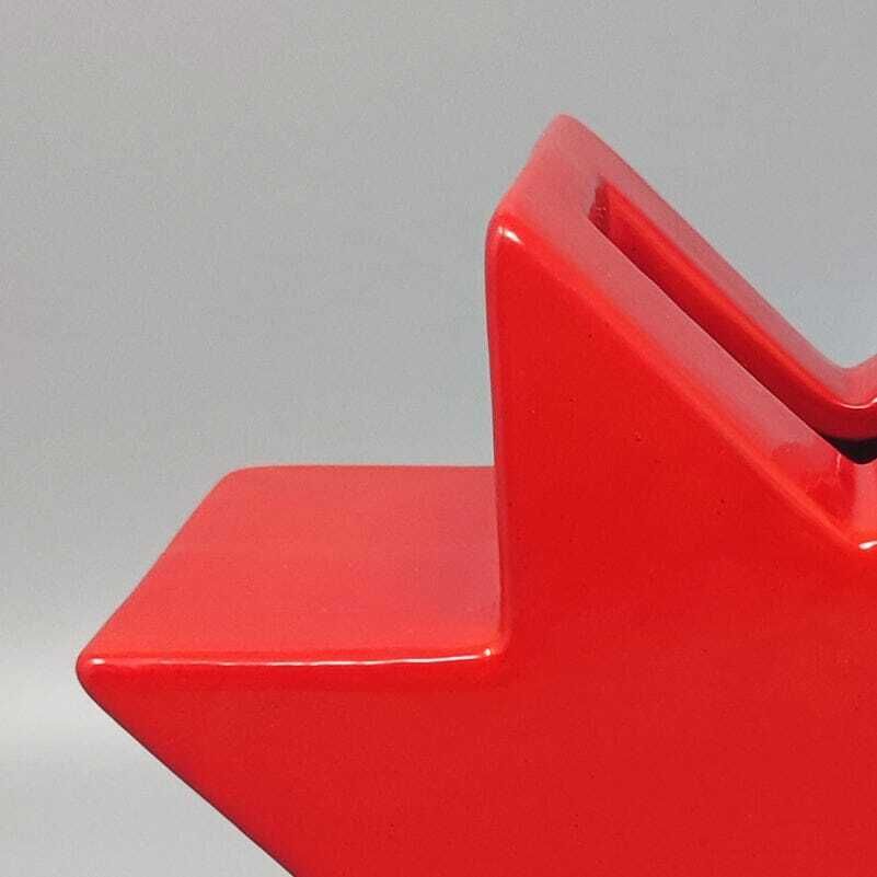 1980s Ettore Sottsass "Hsing" Rood Geglazuurde Keramische Vaas Voor Alessio Sarri photo vintage