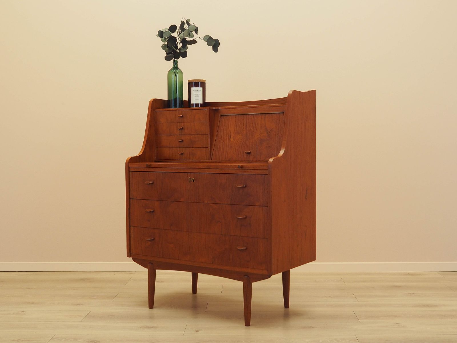 Teakhouten secretaire, Deens design, jaren 1970, fabrikant: AG Spejl Kobberbeskyttet photo for sale
