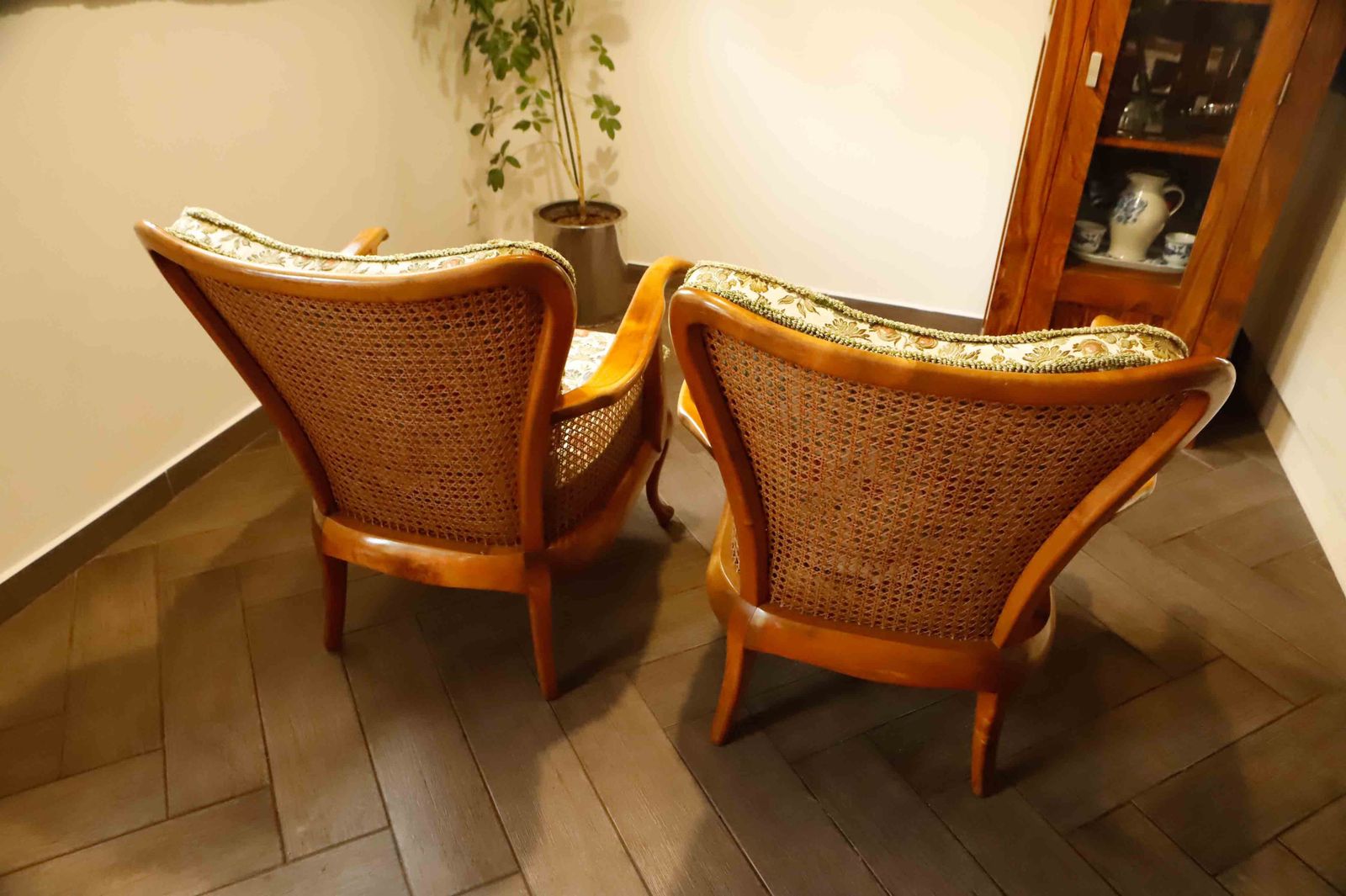 Set van 2 Duitse Chippendale-rieten fauteuils van Adolf Wrenger photo for sale