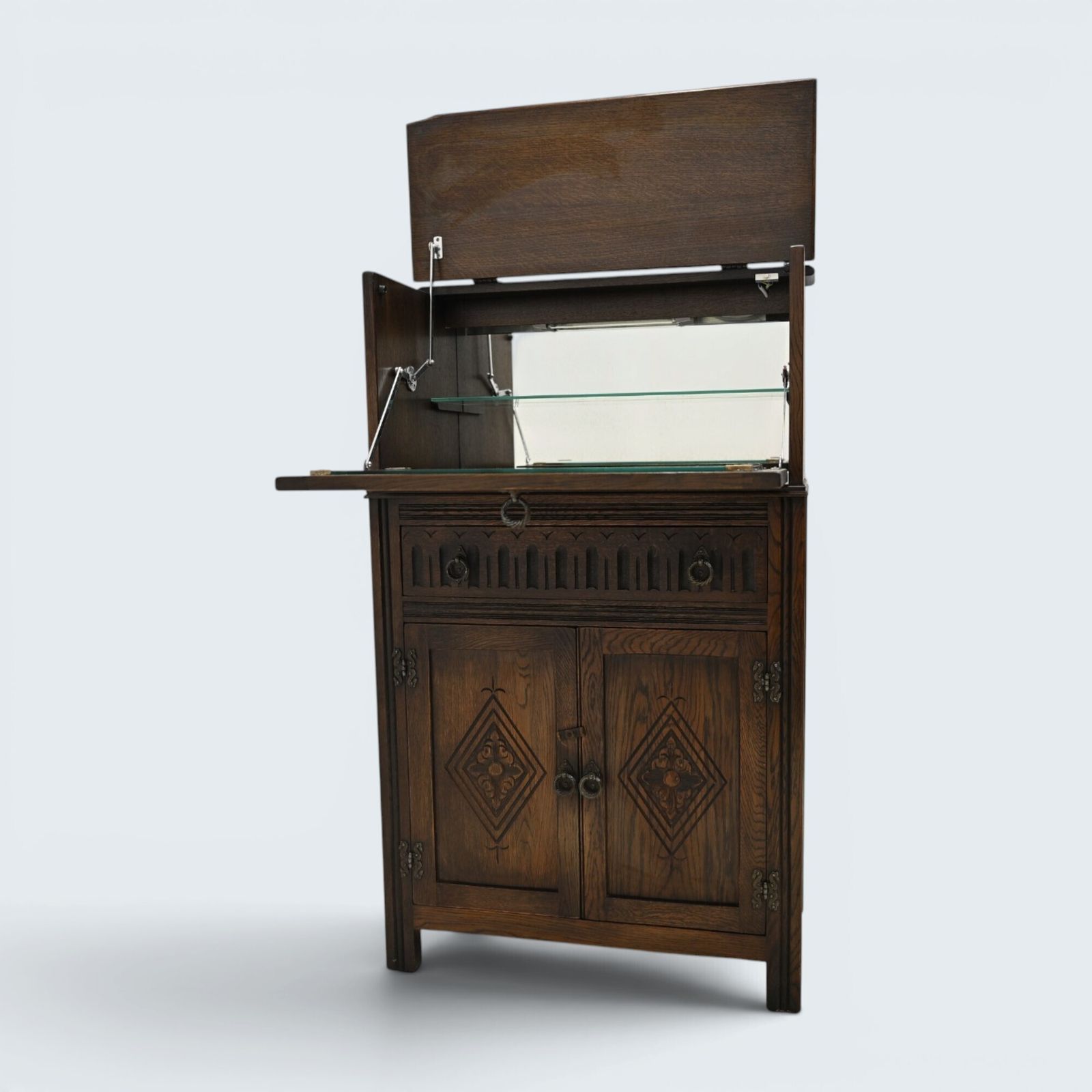 photo vinterior Jaycee Wine/Gin Drinks Cabinet Mirrored Pouring Surface Free Delivery