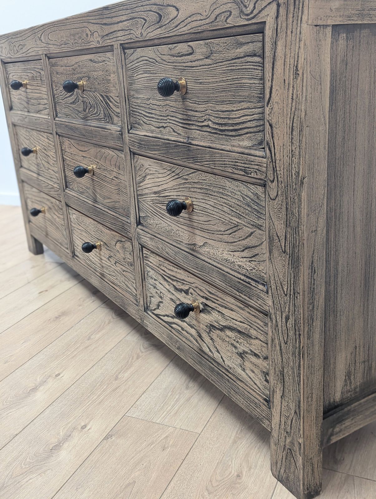photo furniture Commode rustique en bois récupéré, 9 tiroirs, livraison disponible, 0353