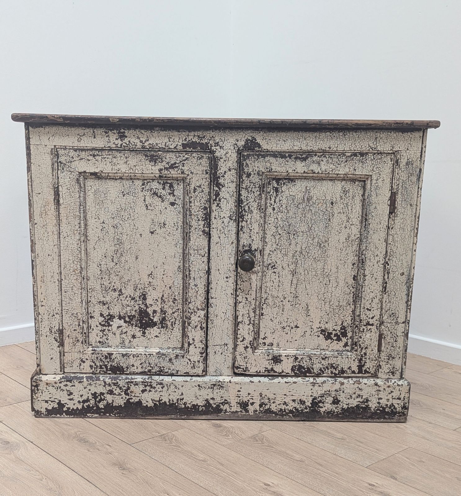 Armoire 3 tablettes à patine craquelée, début du XIXe siècle - livraison disponible 0357. photo furniture