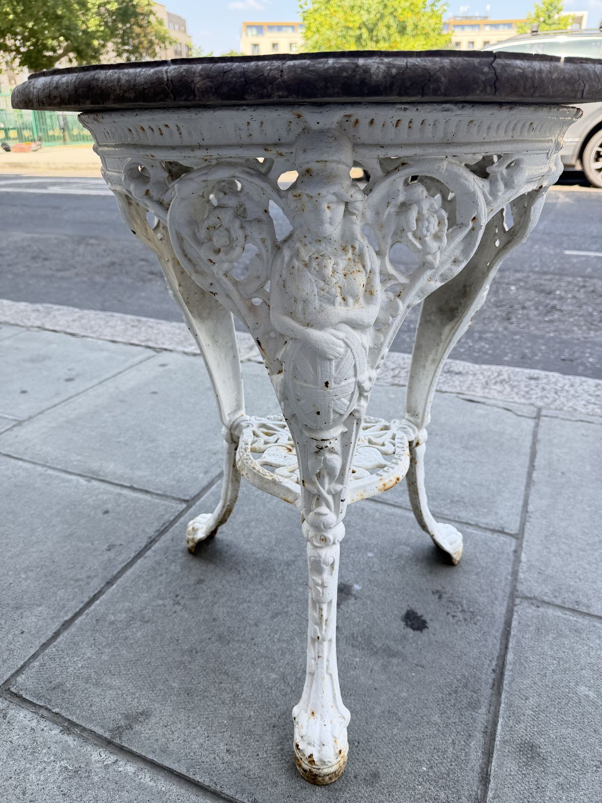 Rare Gaskell & Chambers Cast Iron Garden Or Pub Table C.1900 photo for sale