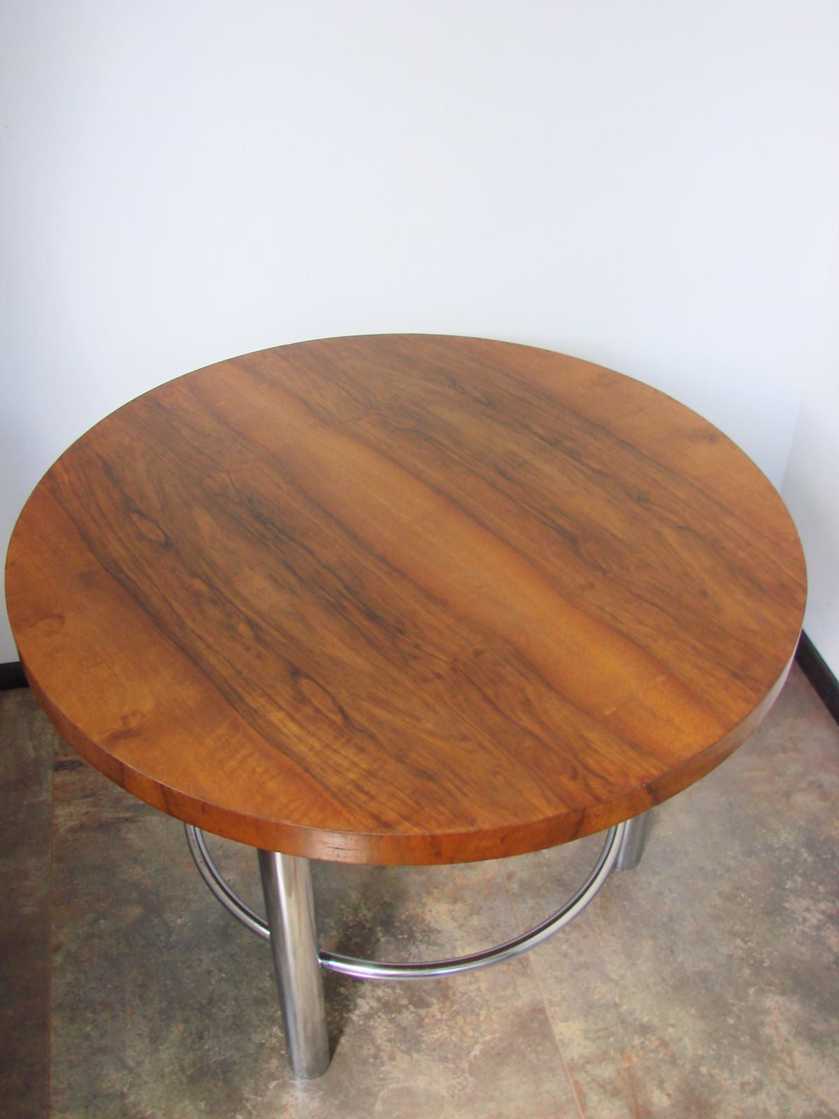 photo for sale Bauhaus salontafel van Robert Slezák, jaren 1930