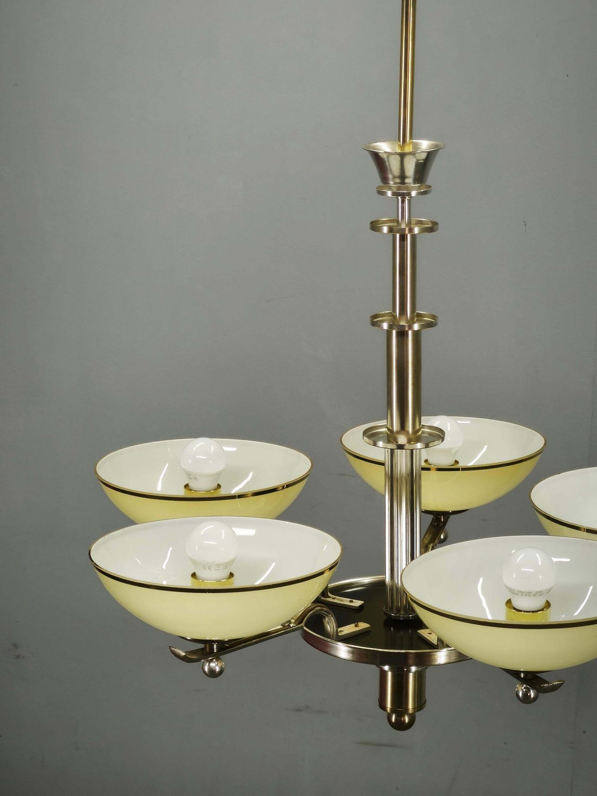 1622.0 Lustre Art déco tchèque en nickel avec abat-jour en verre champagne, années 1930 photo