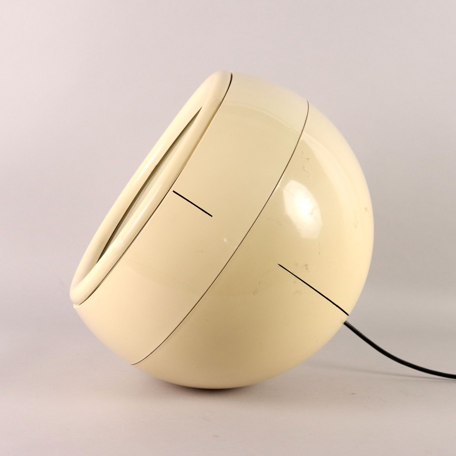 Lampe Artemide Pallade en plastique ABS et verre, par Studio Tetrarch, vintage, années 1970 photo 720.0