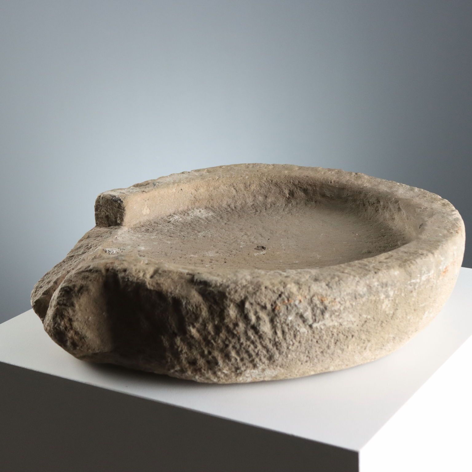 Antique Stone Basin Circular Shape Italy XIX Century photo 390.0
