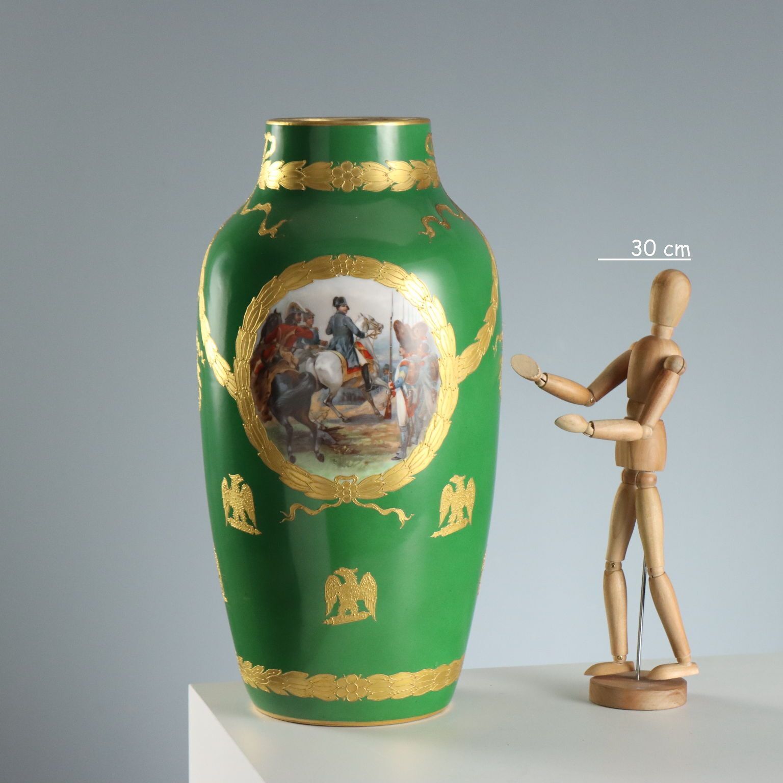 Antieke vaas Napoleon III porselein Frankrijk eind 19e eeuw photo furniture