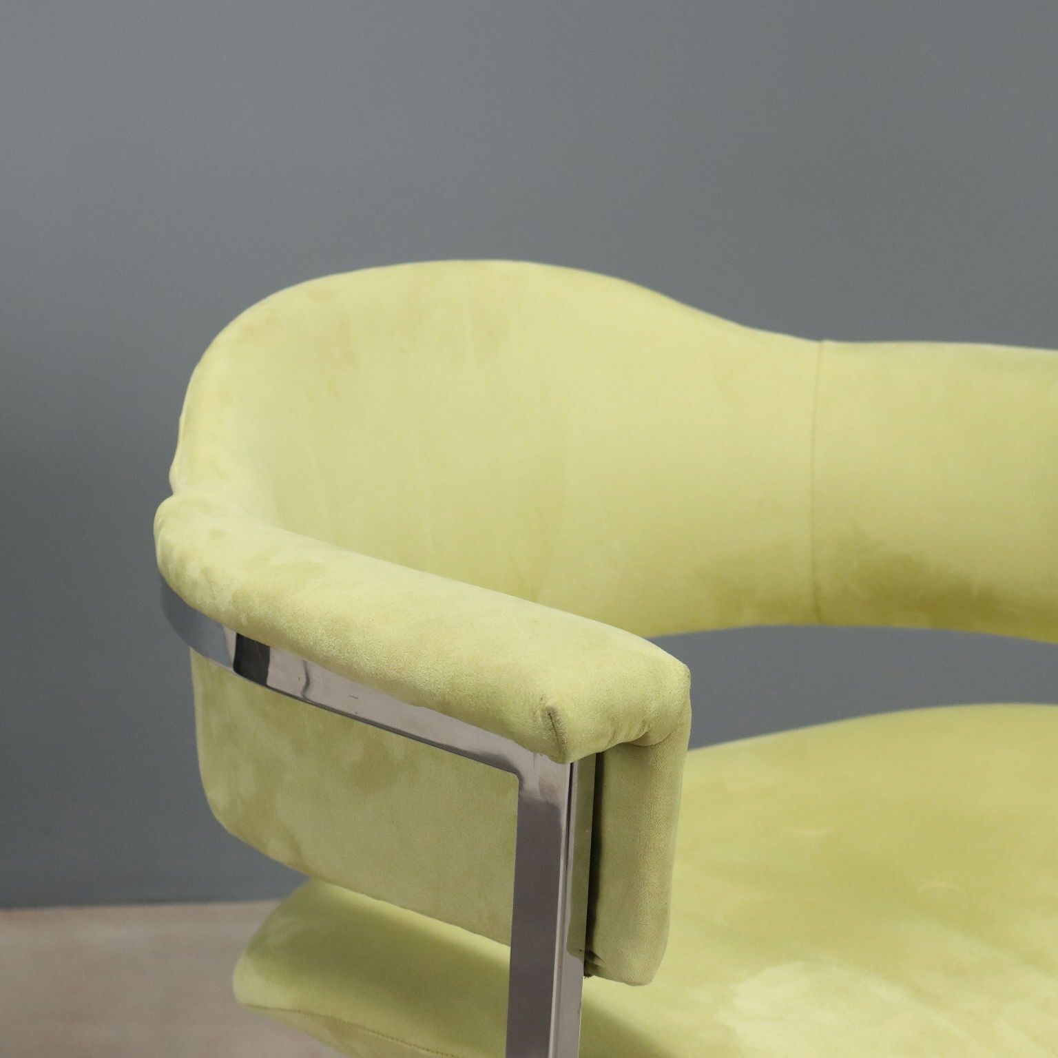 Vintage Saporiti Chairs Design Vittorio Introini Fabric 1970s photo vinterior