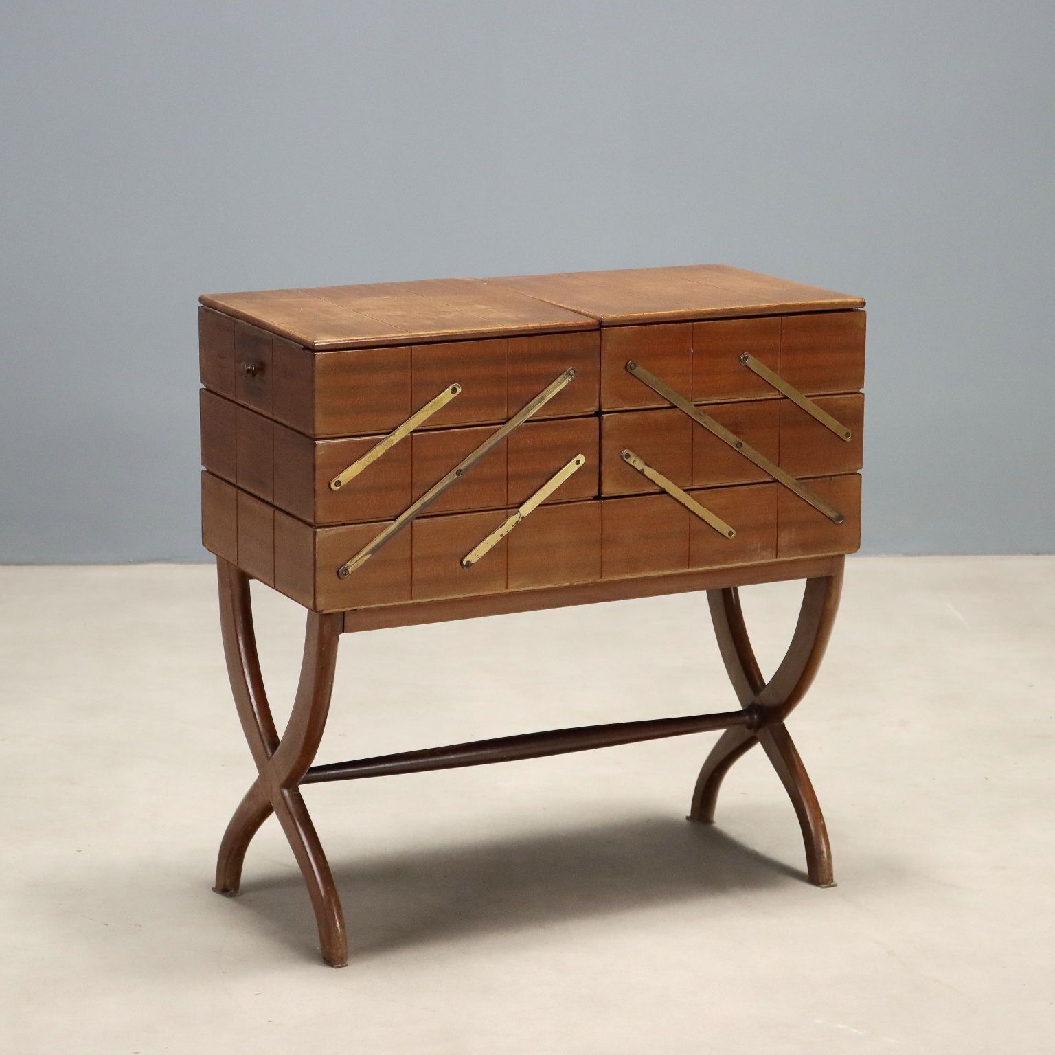 Italiaanse naaидоbox ca. jaren 1950