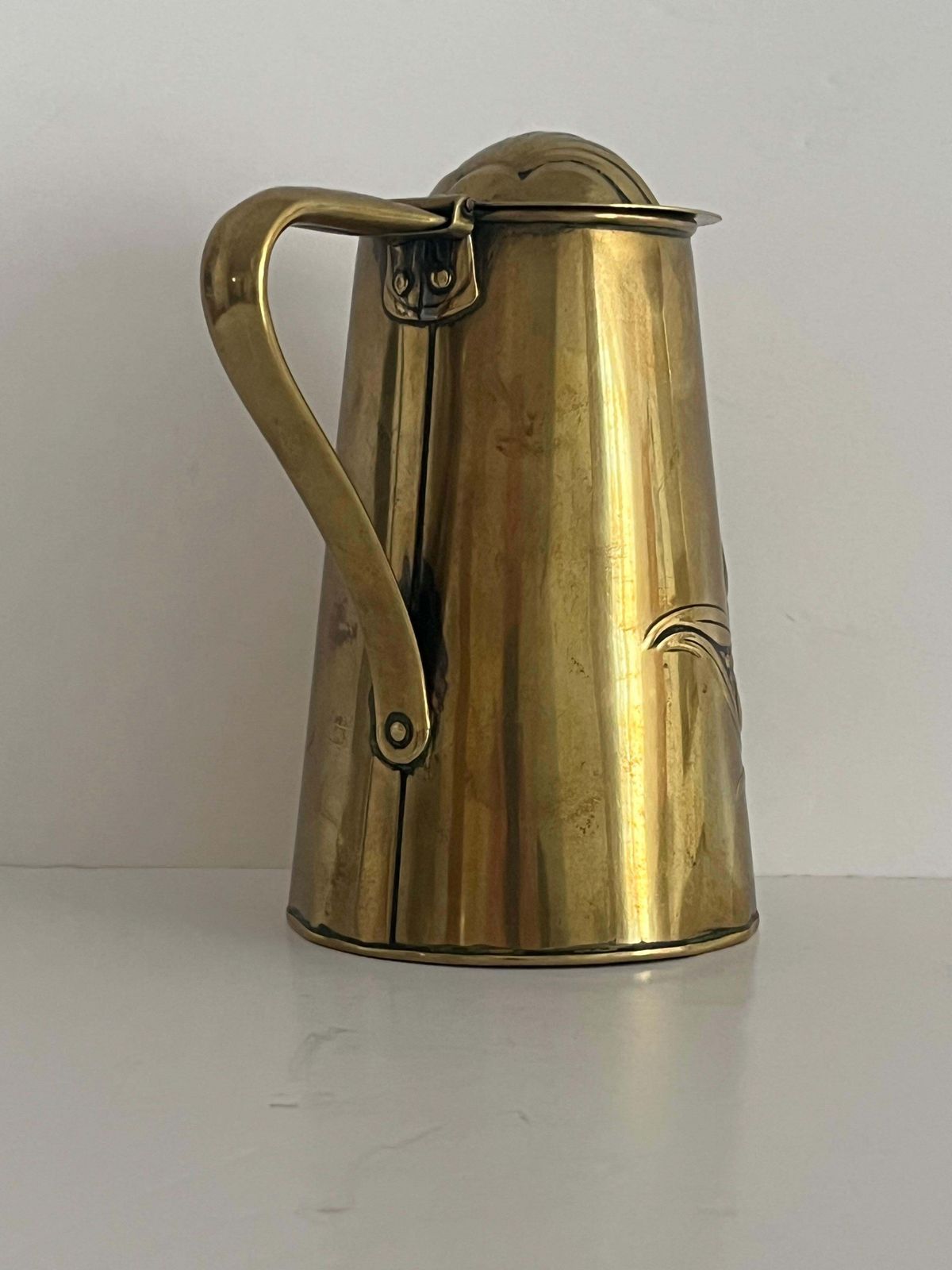 Art Nouveau Messing Waterkan van Joseph Sankey & Sons, ca. 1900 photo vinterior