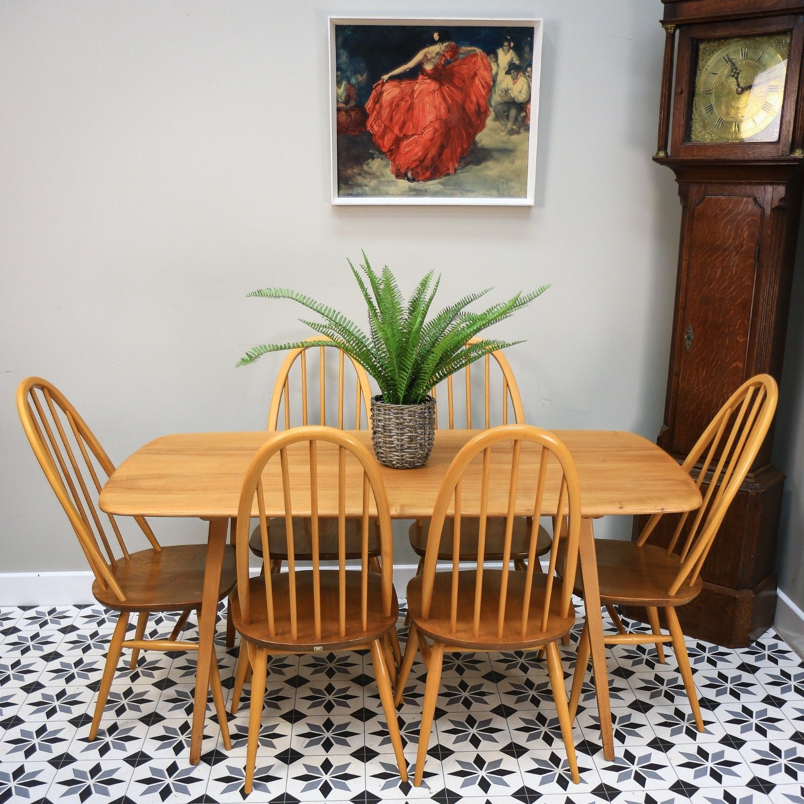 Six Ercol Quaker 365 Chairs And Ercol Plank Dinnig Table  In Elm And photo Furniture
