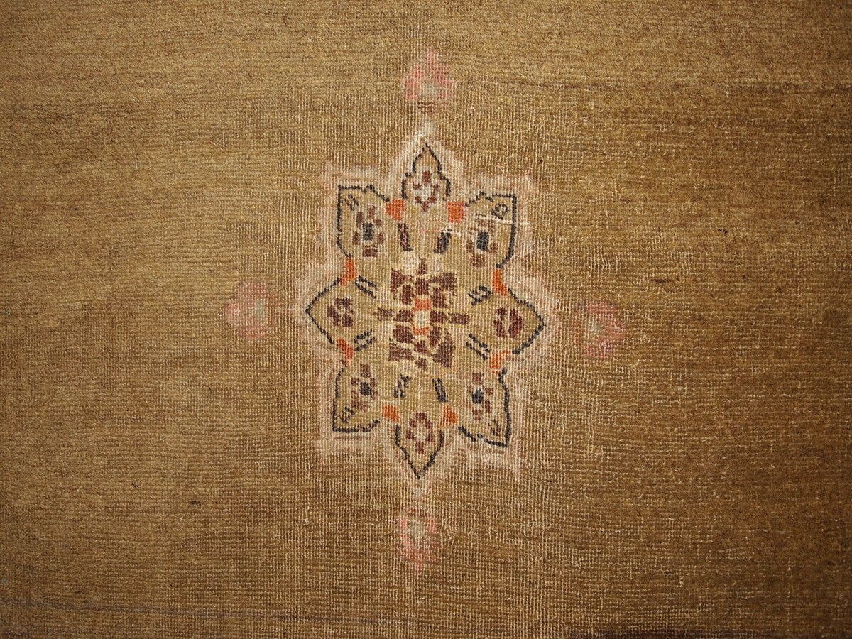 Tapis oriental fait main, 121 cm x 167 cm, laine, vers 1900, beige, rouge, brun photo for sale