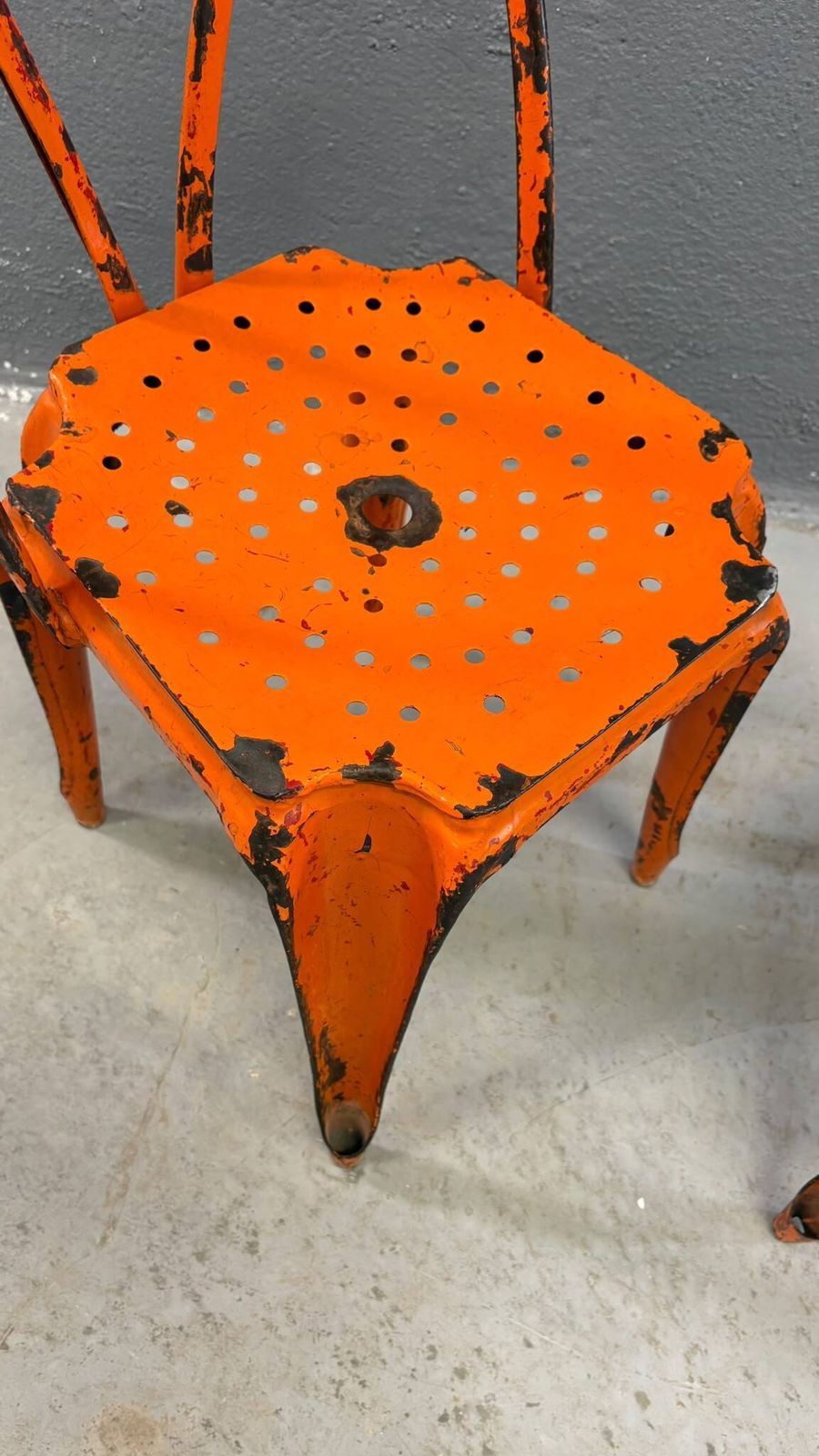 Set van 2 industriële metalen eetkamerstoelen van Joseph Mathieu, gelakt staal, jaren 1920, Frankrijk photo for sale