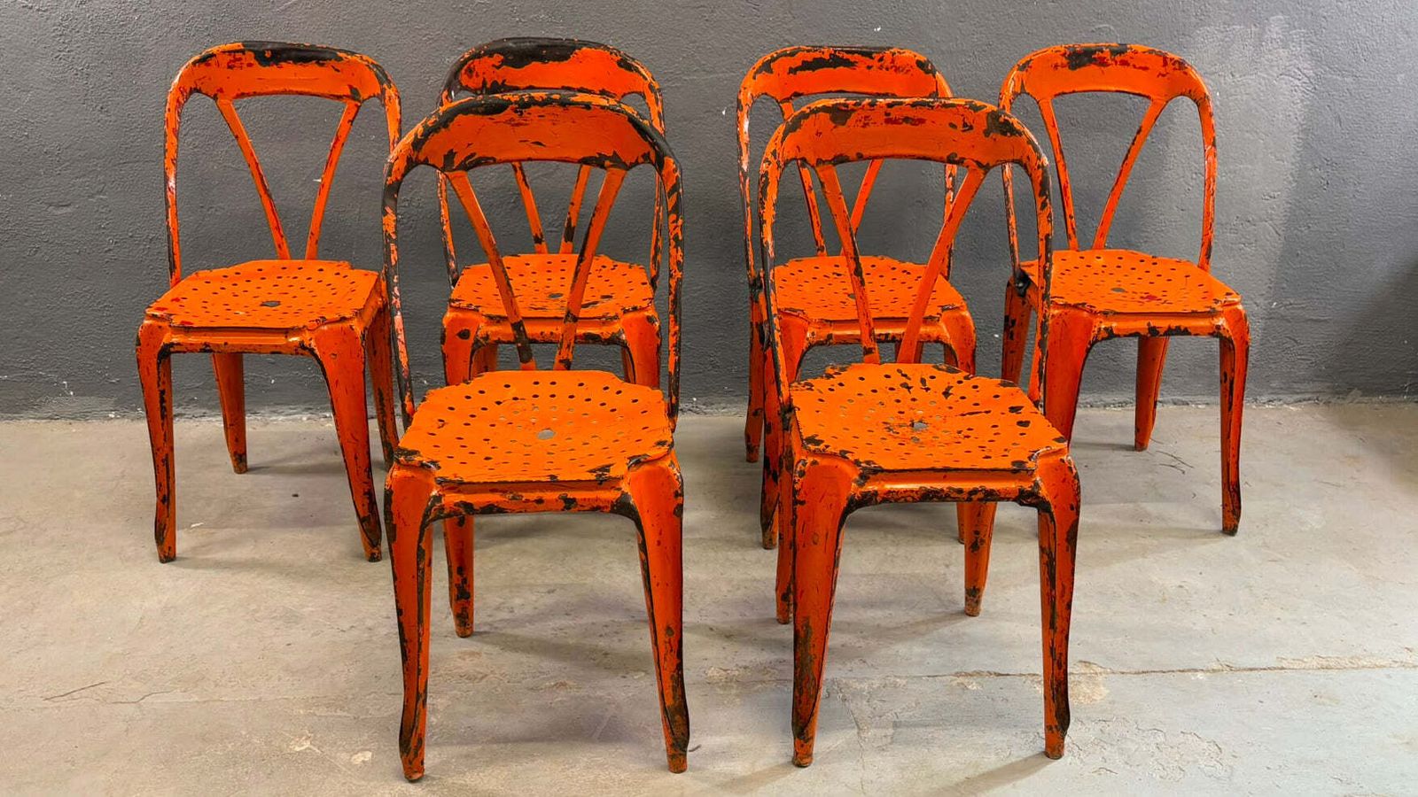 photo vintage Set van 6 industriële metalen eetkamerstoelen van Joseph Mathieu, gelakt staal, jaren 1920, Frankrijk