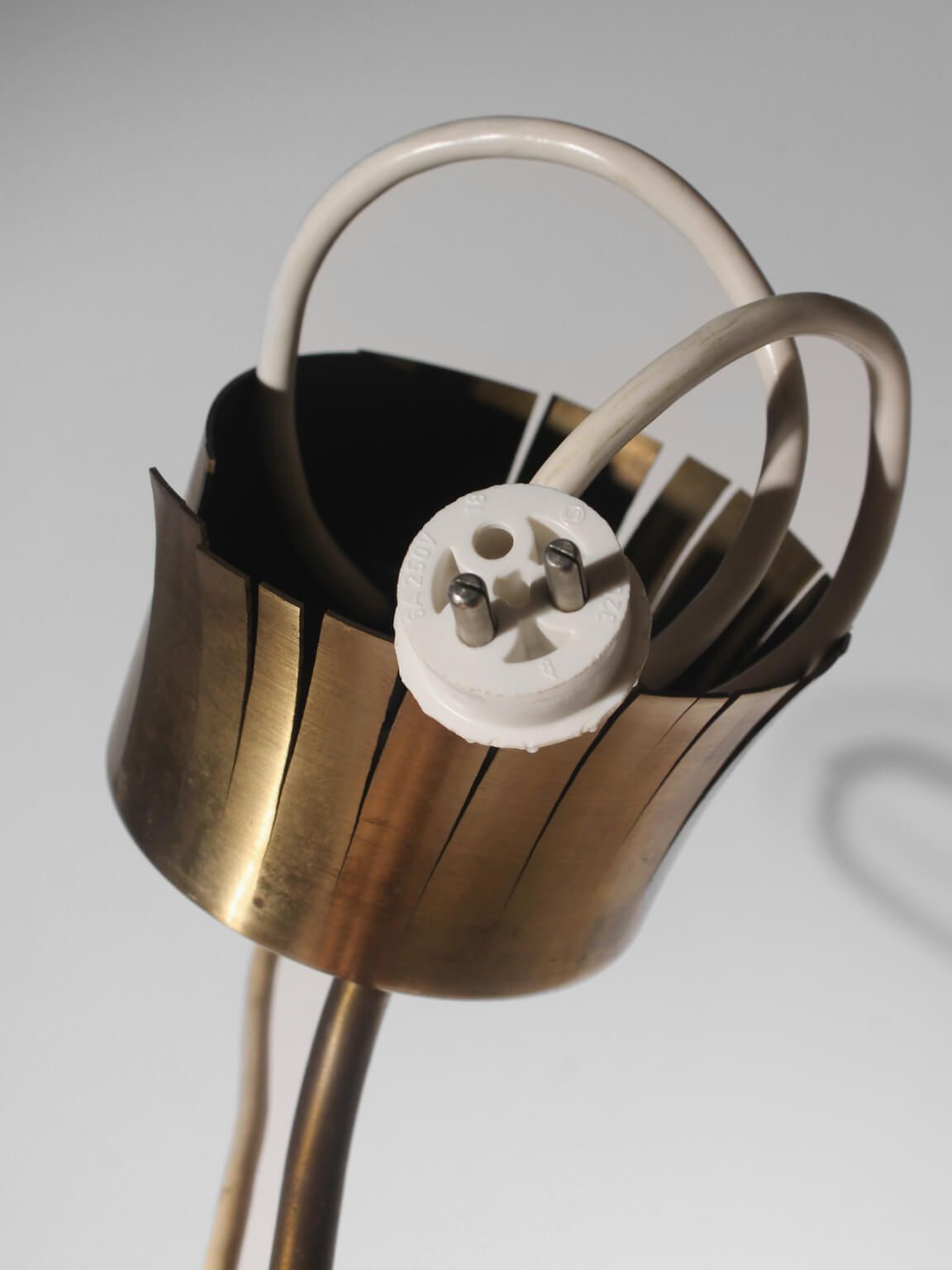 Wiktor Berndt Mid-Century Kristallen Plafondlamp met Messing, voor Flygsfors, Zweden photo buy