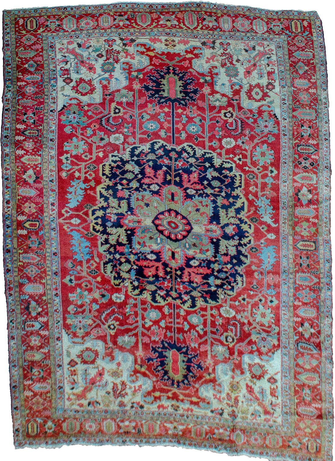 Antique Heriz Carpet 557x360cm