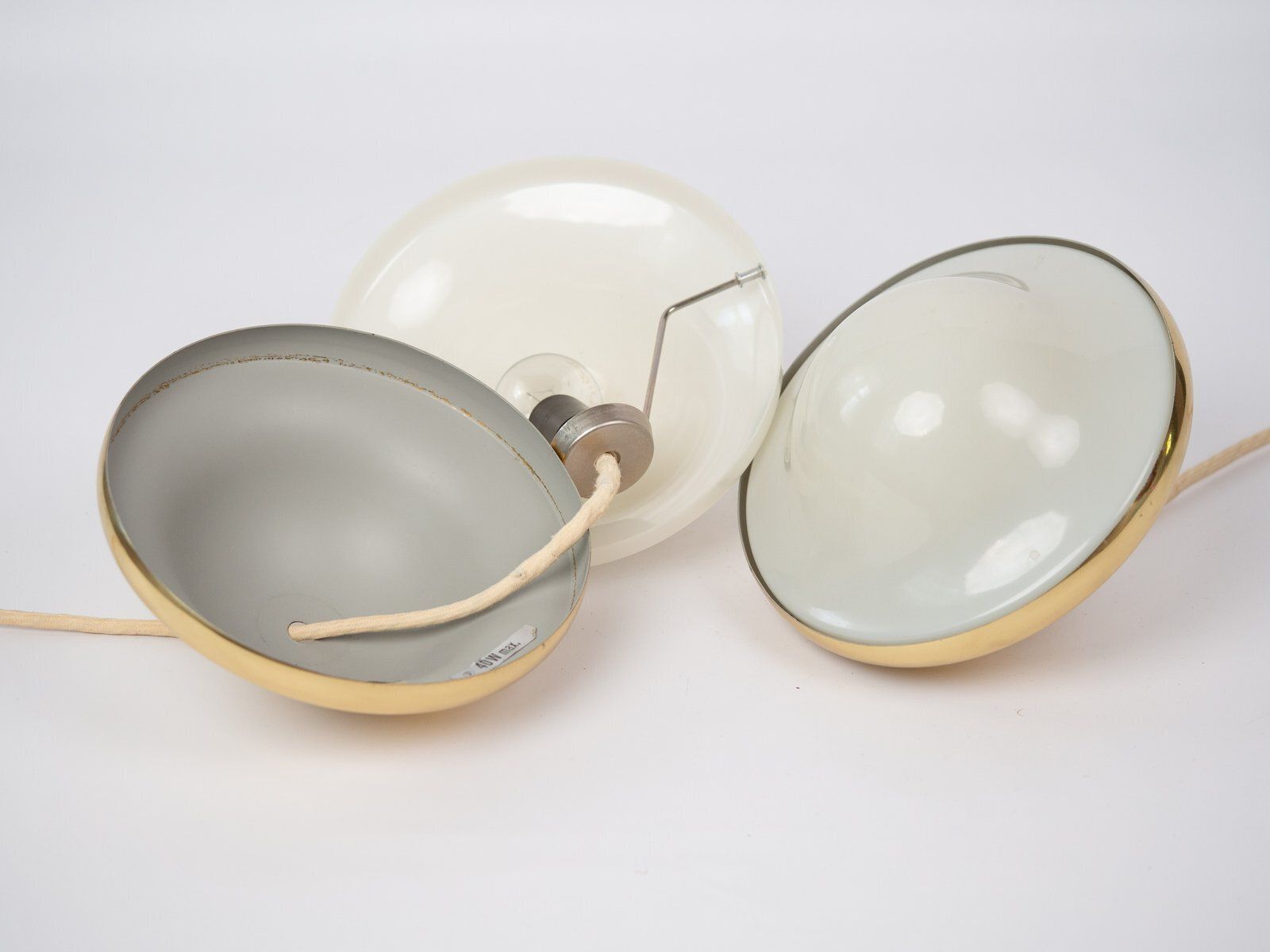 photo for sale Lampes à suspension vintage Bubi par Henning Kuppel pour Louis Poulsen, 1972, lot de 2