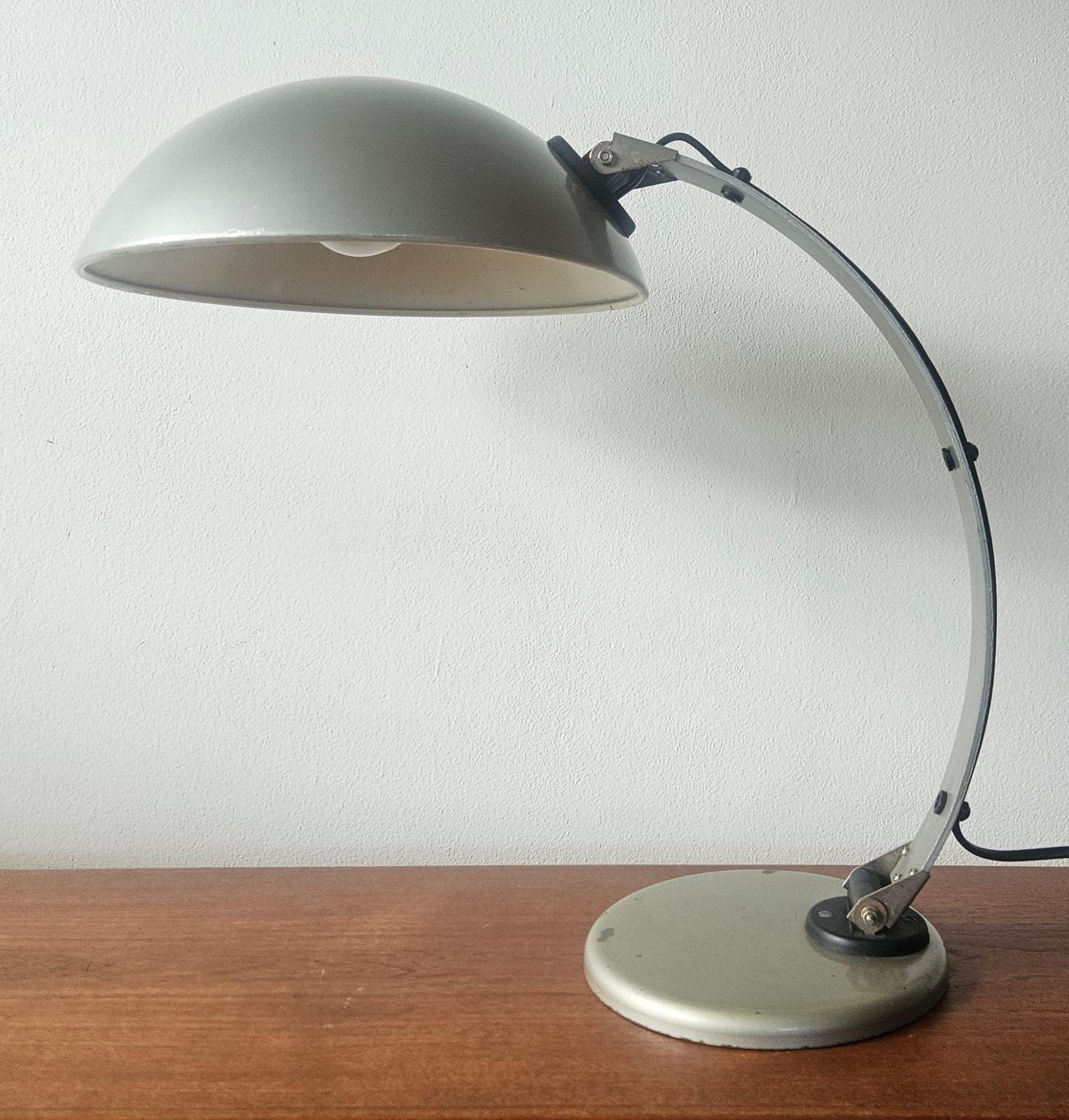 Zeldzame verstelbare mid-century tafellamp, jaren 1970 photo for sale