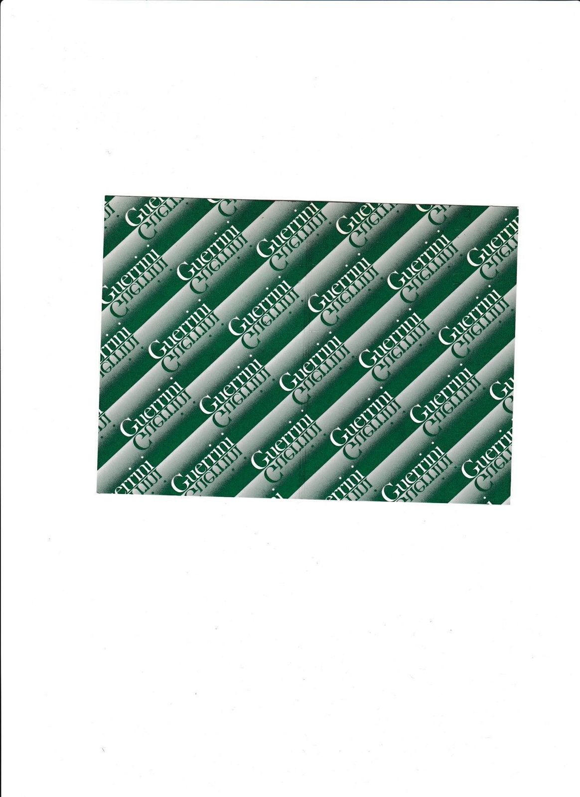 photo for sale Italiaanse gedreven zilveren plaquette met Madonna en Kind, door Guerrini, zilver 925