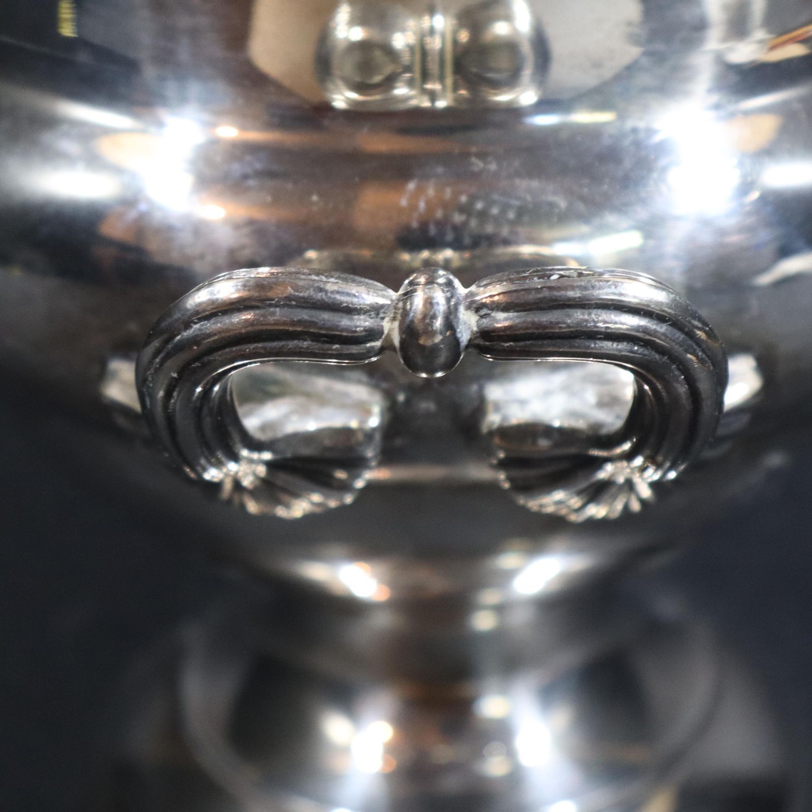 204.0 Vintage English Cavalier Silver Plated On Copper Trophy Urn Champagne Ice Bucket photo