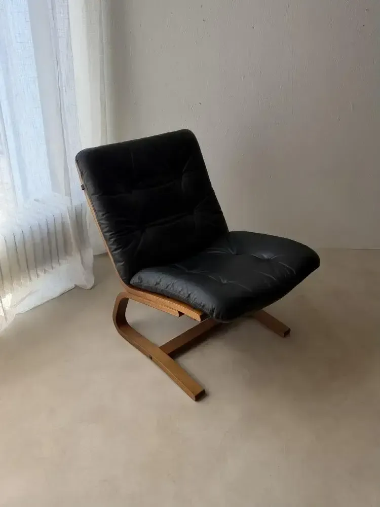 Mid-Century Fauteuil in Zwart Leer van Multiplex, jaren 1970 photo buy