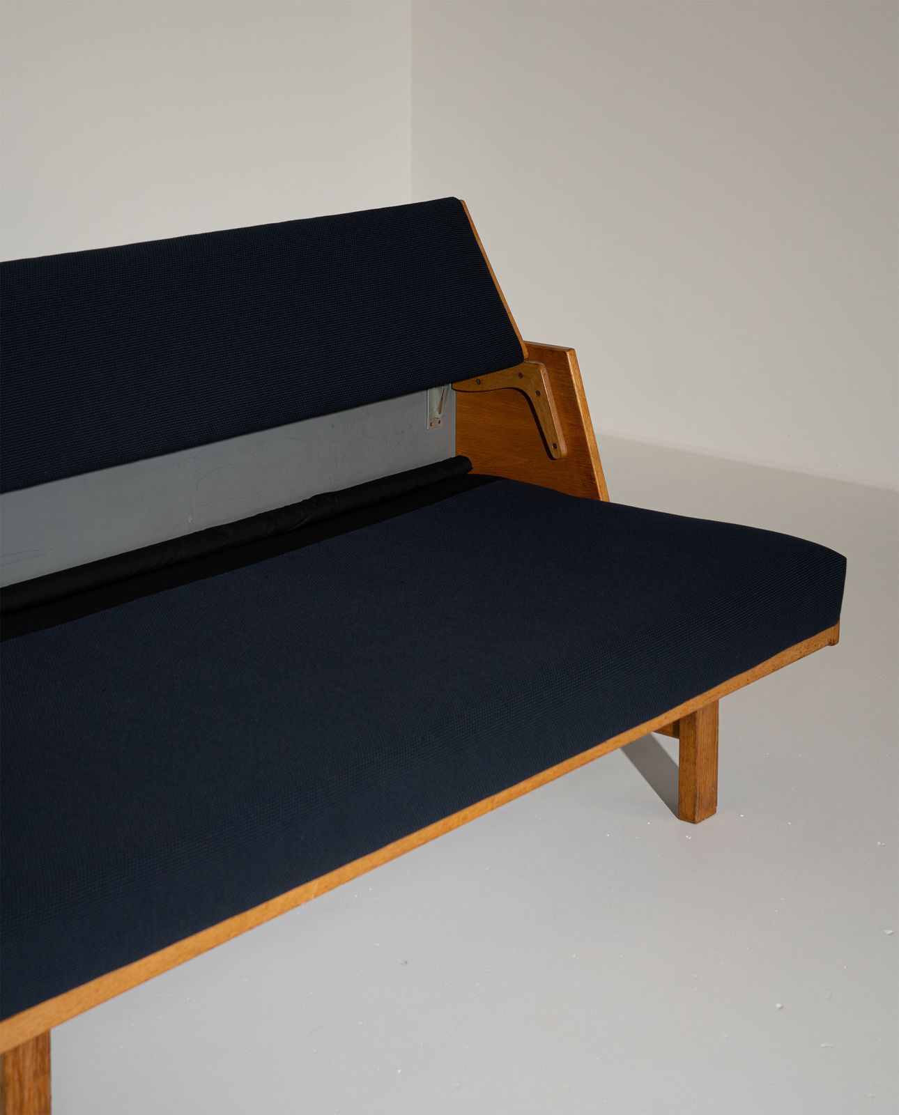 Hans Wegner Ge258 Sofa For Getama, 1950s photo vintage