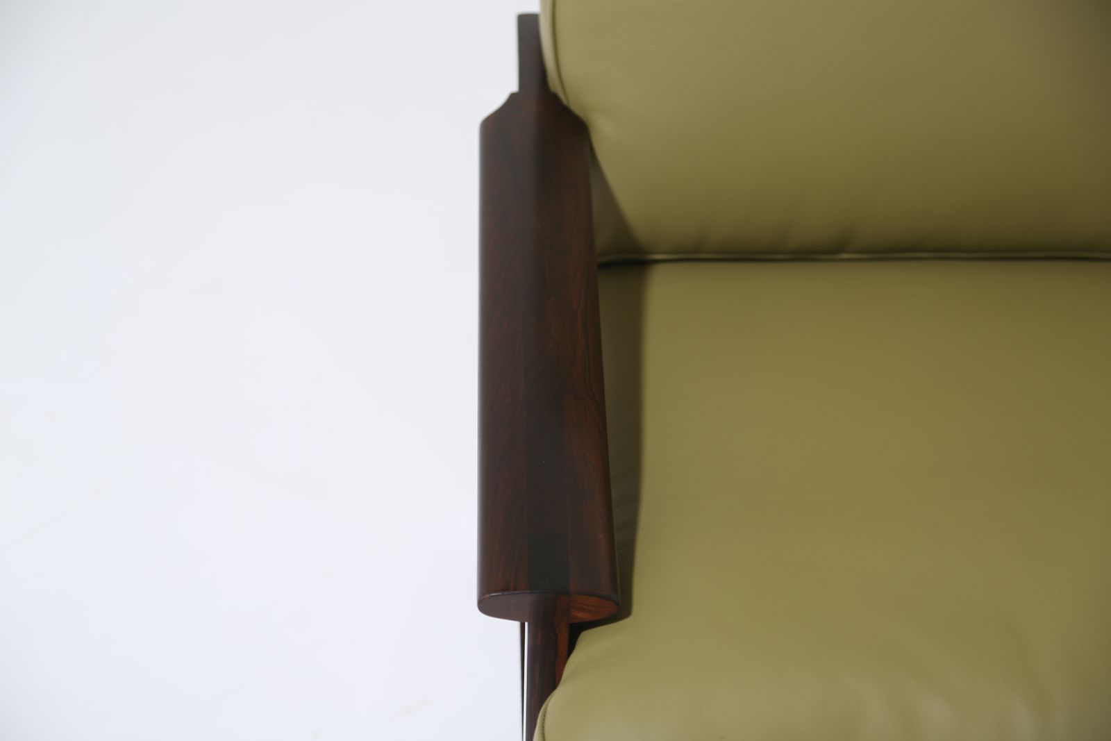 Vintage fauteuil in palissander en groen leer door Illum Wikkelso voor N. Eilersen, ca. jaren 1950. photo 1695.0