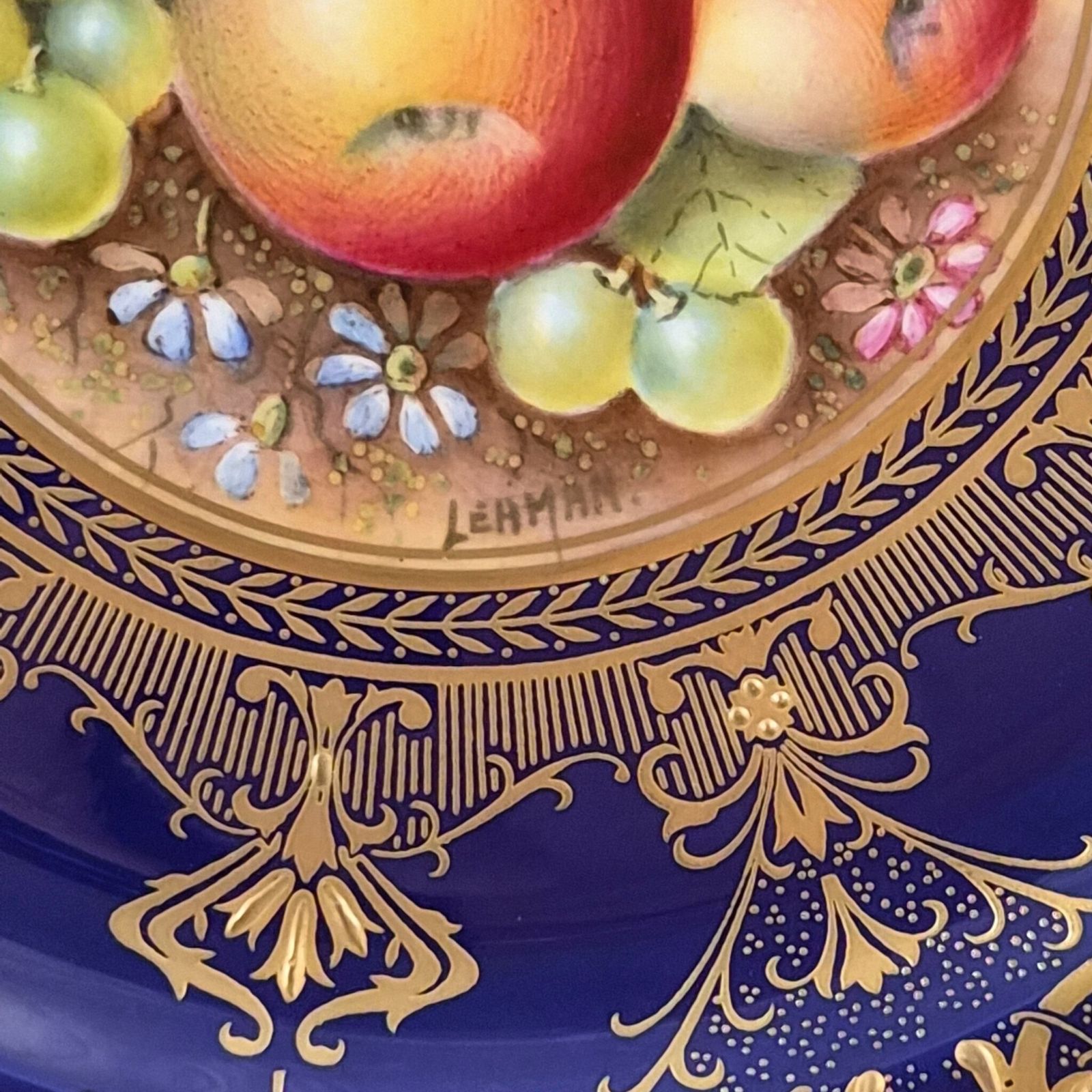 Royal Worcester Brian Leaman Painted Fruit bord, ca. jaren 1970 photo Woonaccessoires
