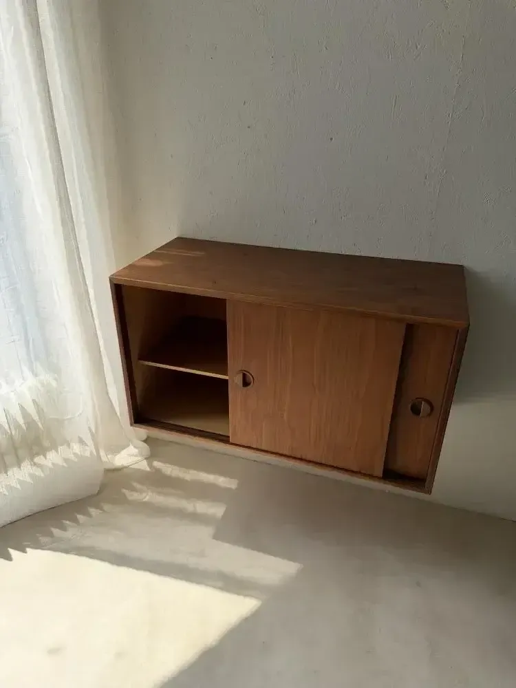 1106.0 Deens teakhouten wanddressoir van HG Furniture, ca. jaren 1960 photo