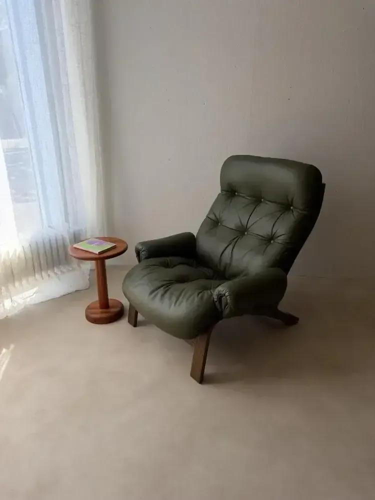 Rybo Rykken Fauteuil door Solheim in Groen Leer