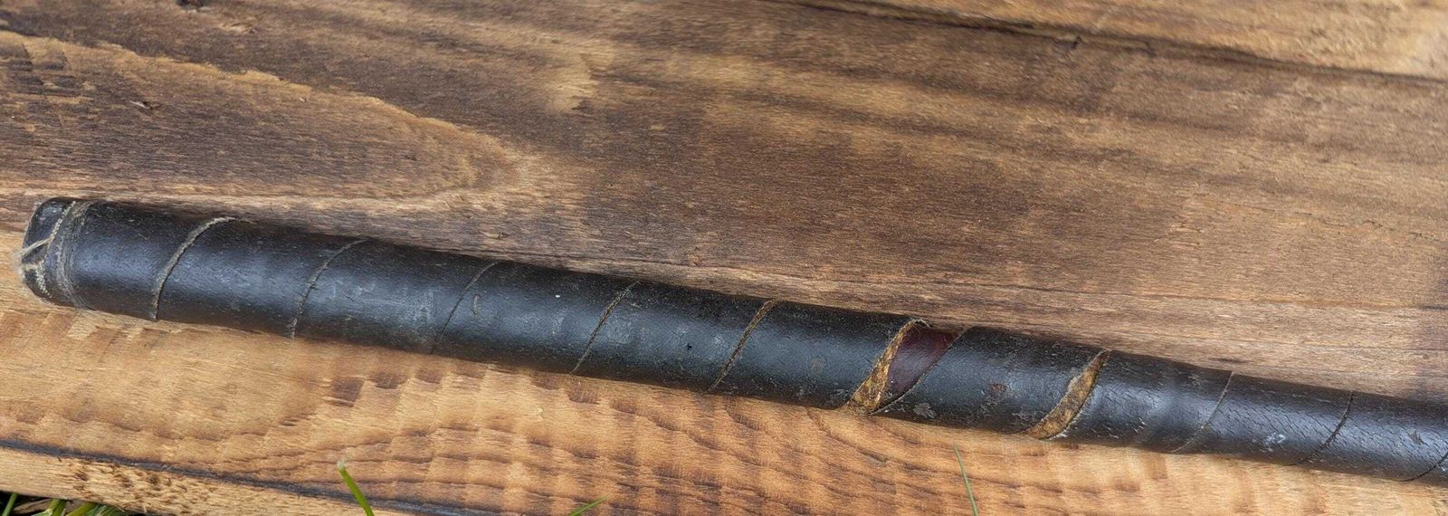 photo furniture Antieke Schotse golfclub met hickorysteel en houten kop