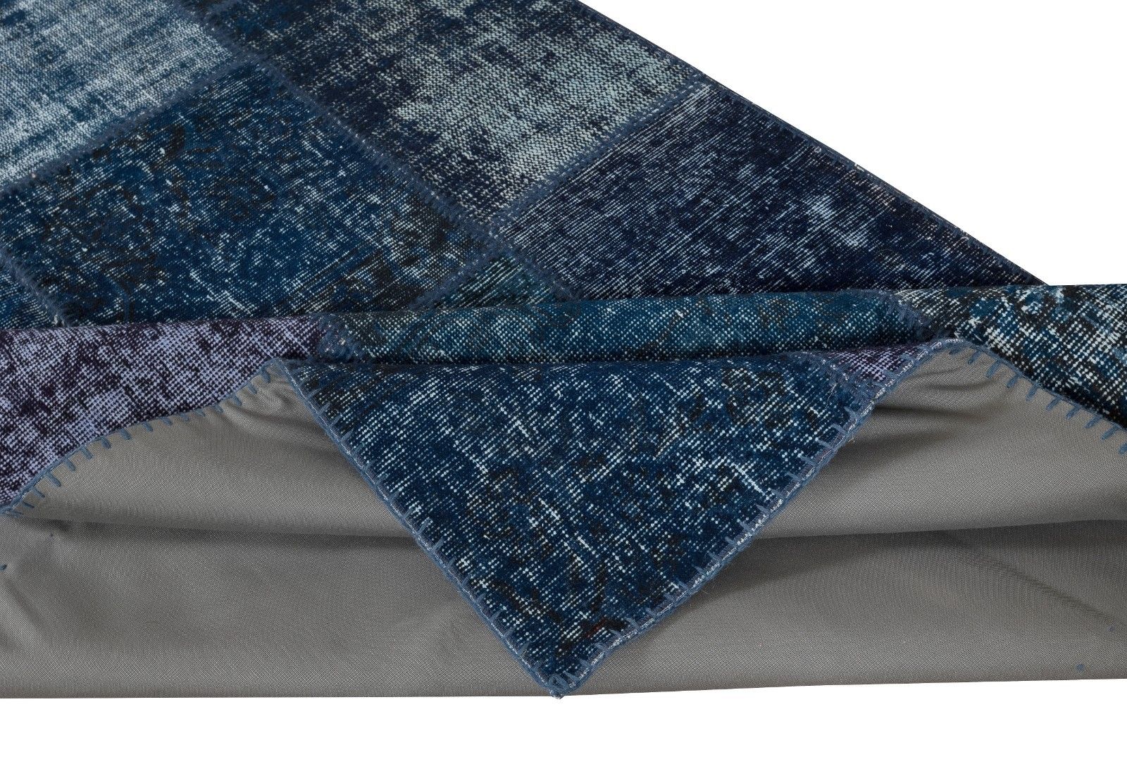153x245 cm Hedendaags Turks handgeknoopt wollen patchworkkleed in blauwtinten photo for sale