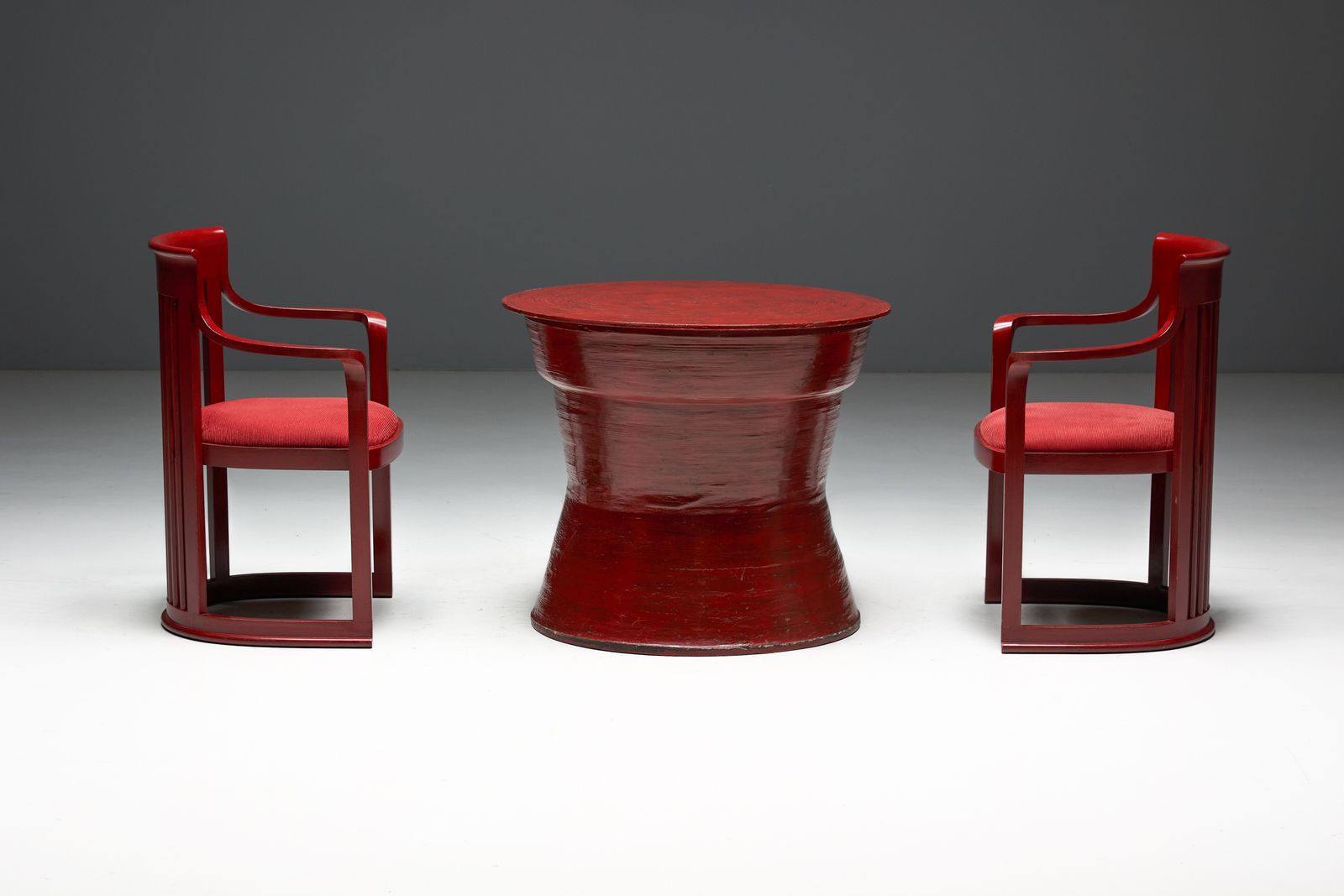 photo vintage Japanese Dining Set In The Style Of Frank Lloyd Wright, Belgium, 1940s