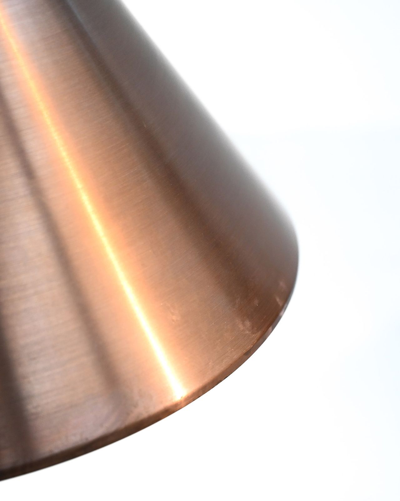 Verlichting "Biljard" plafondlamp van Arne Jacobsen voor Louis Poulsen, ca. jaren 1960 photo