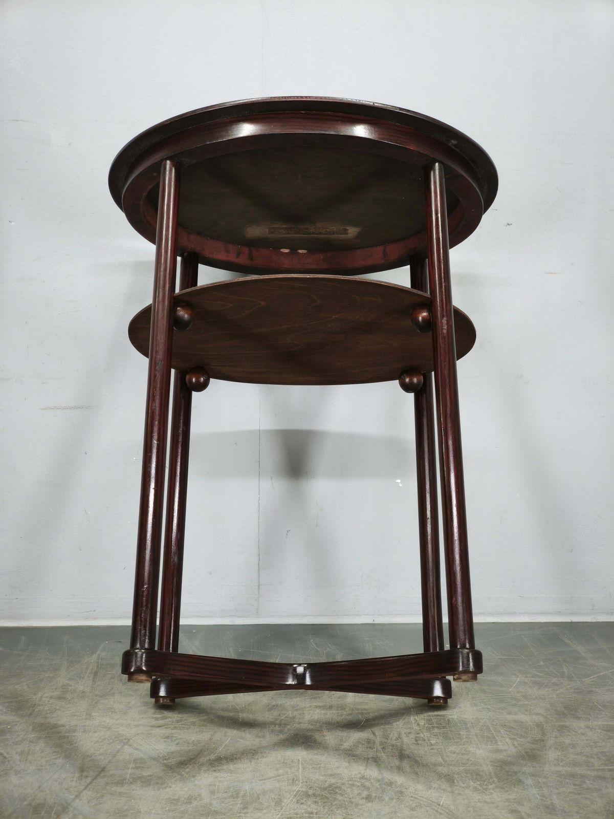 Josef Hoffmann Ovale Tafel voor Jacob & Josef Kohn, Wenen, ca. 1900 photo 1900.0