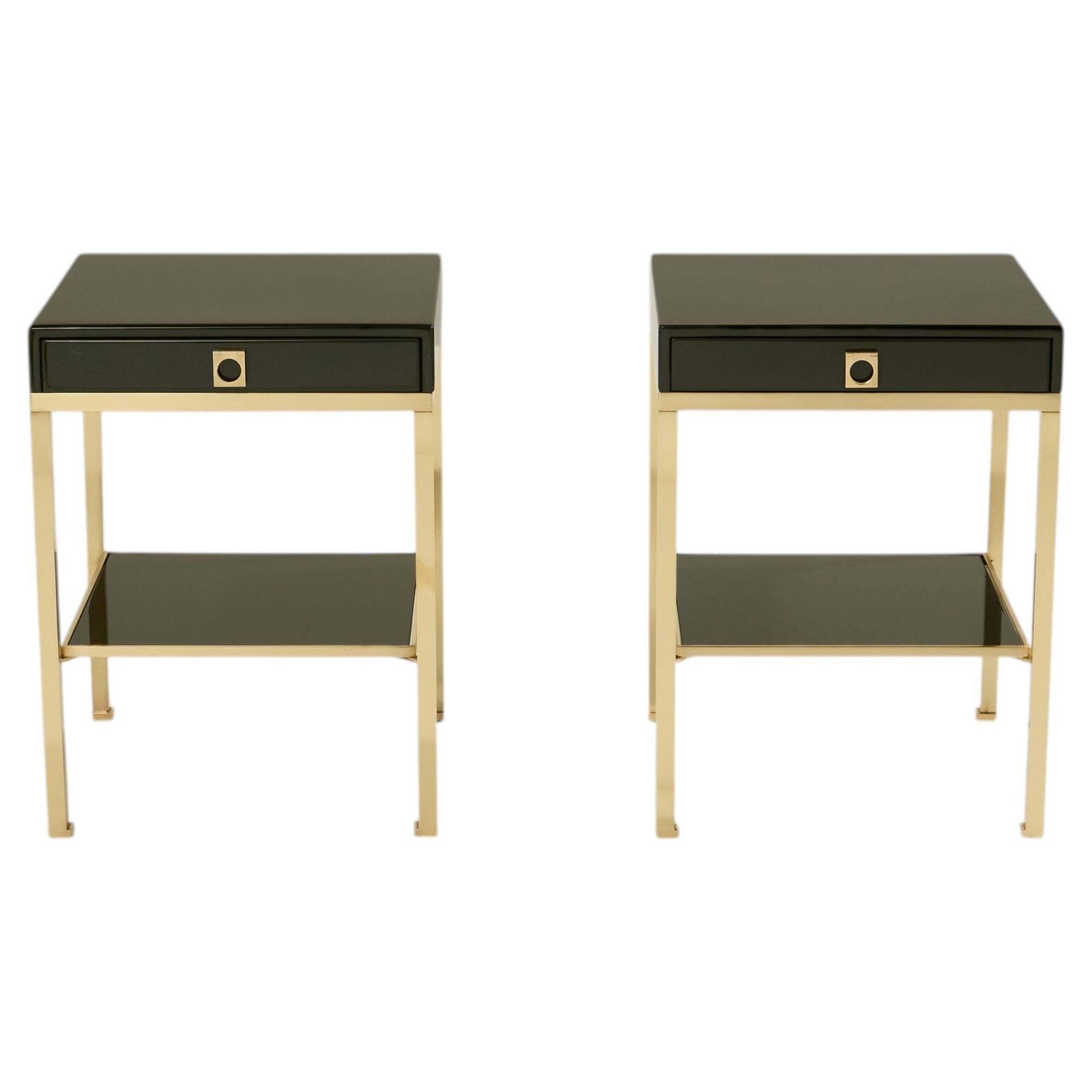 Paire de tables de chevet en laque verte et laiton Guy Lefevre Maison Jansen, années 1970