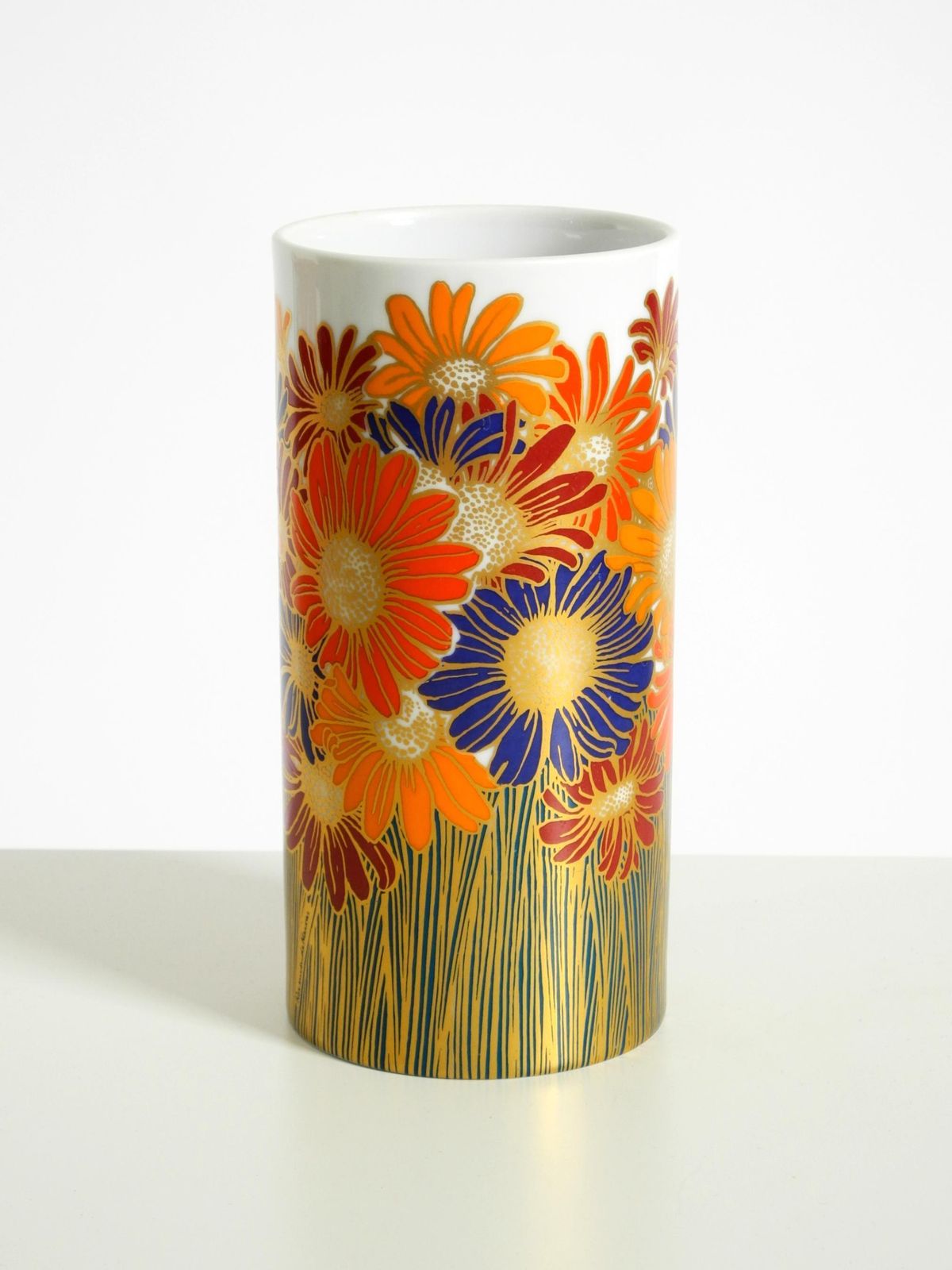 Beautiful 1980s Porcelain Vase By Rosamonde Nairac For Rosenthal Studio Linie photo vintage
